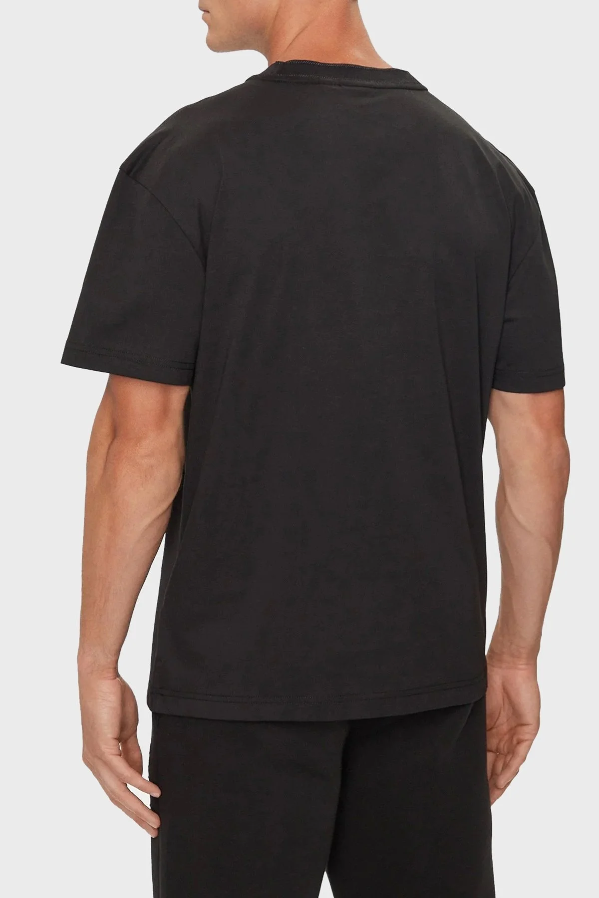 Calvin Klein Regular Fit Pamuklu Bisiklet Yaka K10K114091BEH Erkek T Shirt K10K114091 BEH SİYAH - 2