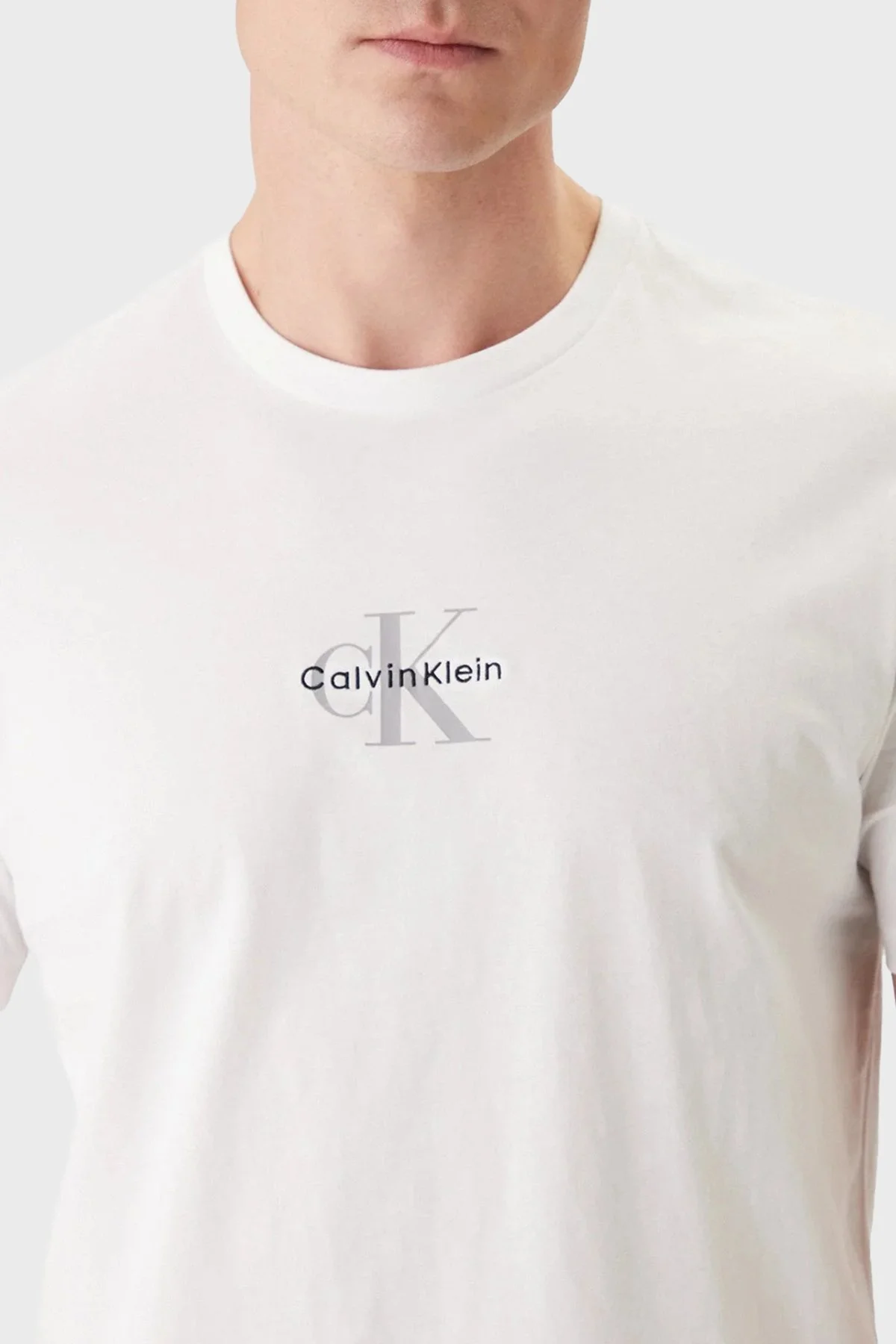 Calvin Klein Regular Fit Pamuklu Logolu Bisiklet Yaka LV04RB866GYAA Erkek T Shirt LV04RB866G YAA BEYAZ - 8