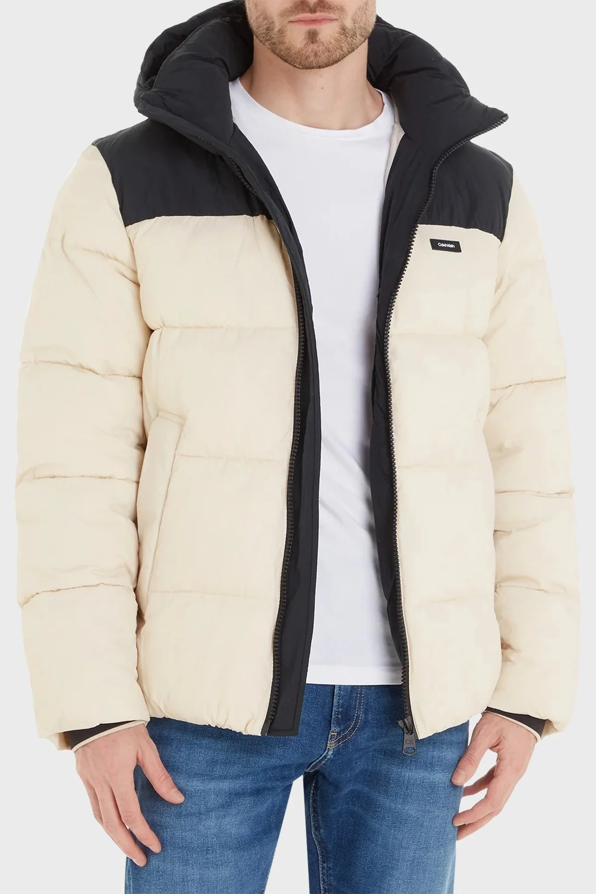 Calvin Klein Regular Fit Yalıtımlı Kapüşonlu Şişme K10K112227ACE Erkek Mont K10K112227 ACE BEJ-SİYAH - 1