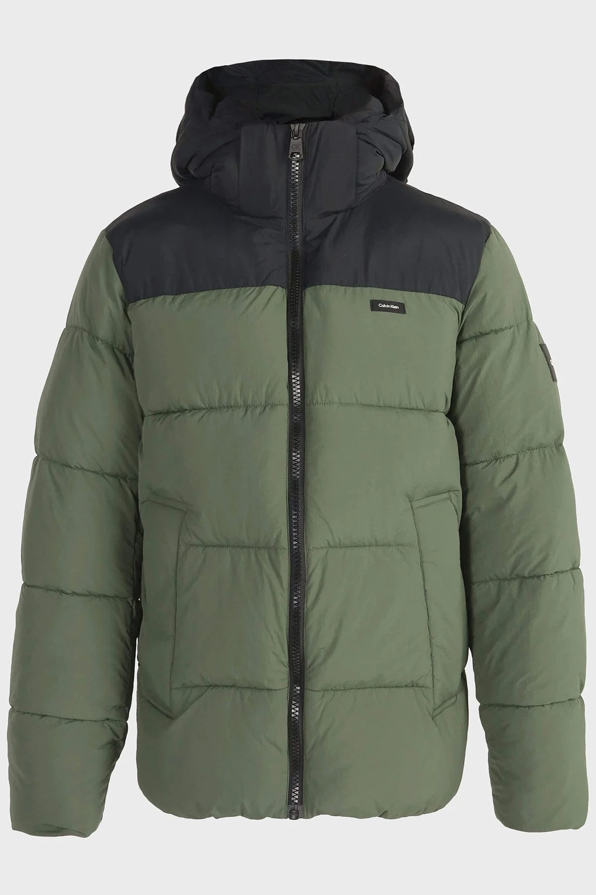 Calvin Klein Regular Fit Yalıtımlı Kapüşonlu Şişme K10K112227LLP Erkek Mont K10K112227 LLP YEŞİL-SİYAH - 5
