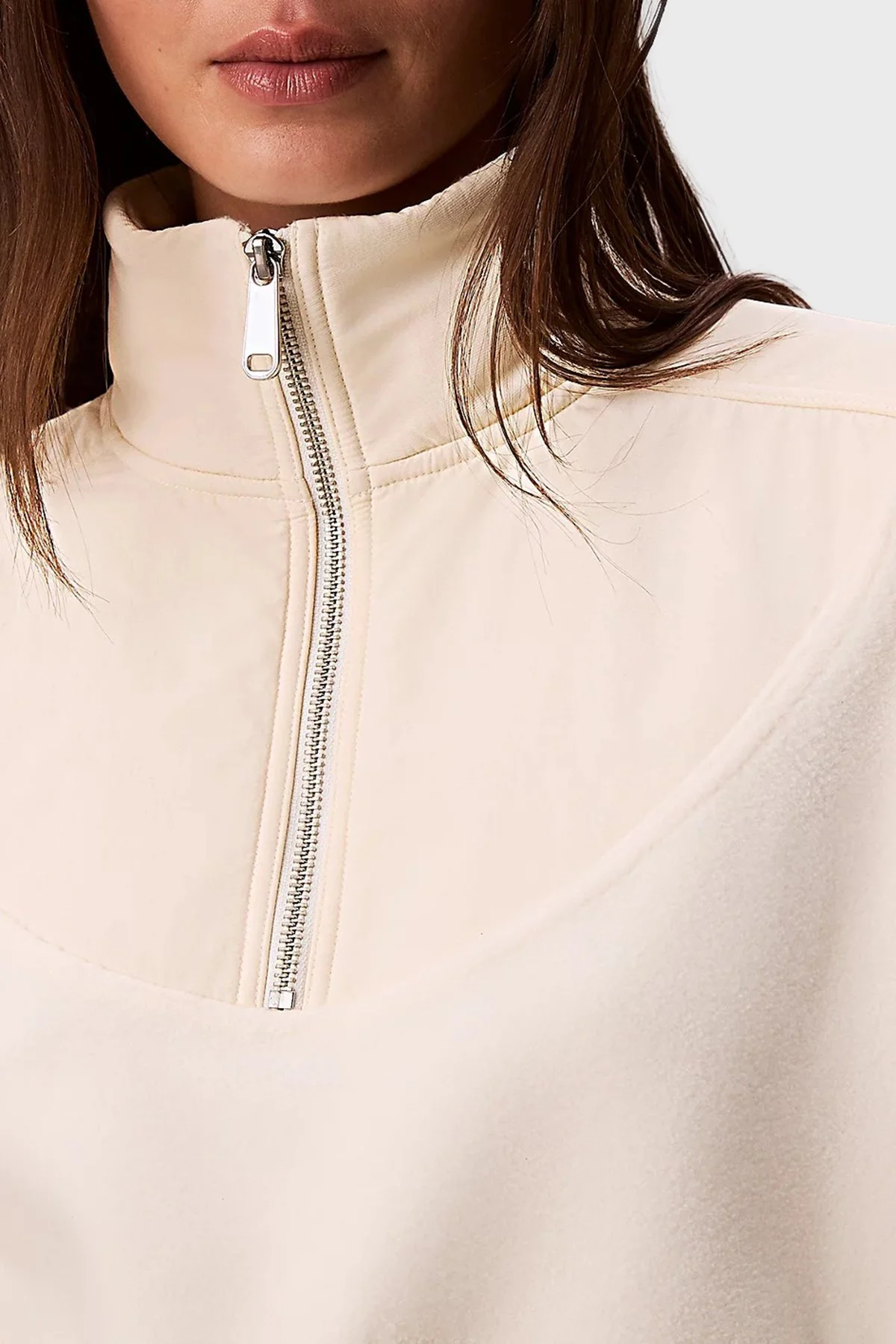 Calvin Klein Regular Fit Yarım Fermuarlı Dik Yaka Polar LV047D231GYAS Bayan Sweat LV047D231G YAS BEYAZ - 6