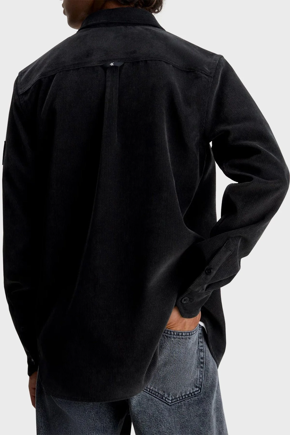 Calvin Klein Regular Fit Yumuşak Kadife J30J324394BEH Erkek Gömlek J30J324394 BEH SİYAH - 2