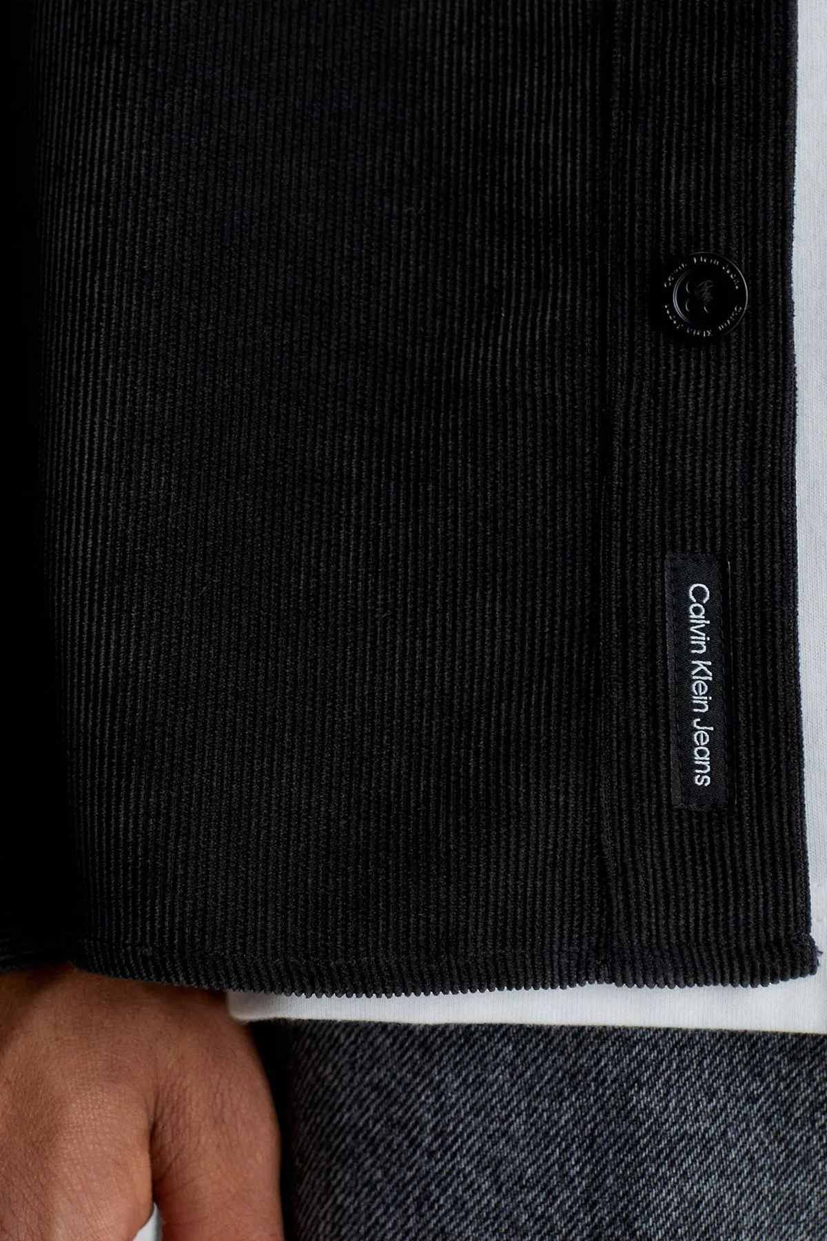 Calvin Klein Regular Fit Yumuşak Kadife J30J324394BEH Erkek Gömlek J30J324394 BEH SİYAH - 4