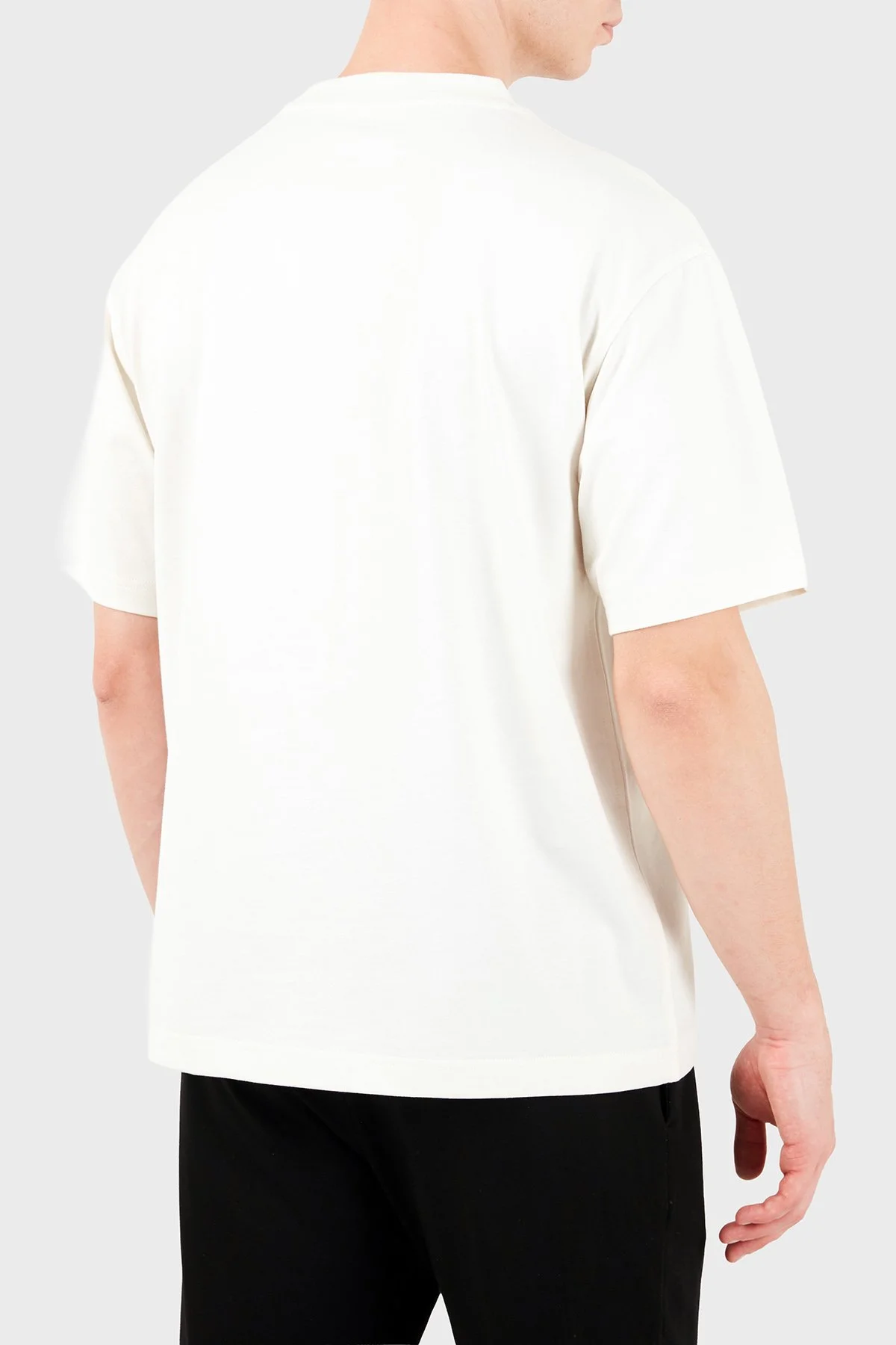 Calvin Klein Relaxed Fit Bisiklet Yaka Logolu Pamuklu T-Shirt LV04RH800GYAS Erkek T Shirt LV04RH800G YAS Krem - 3