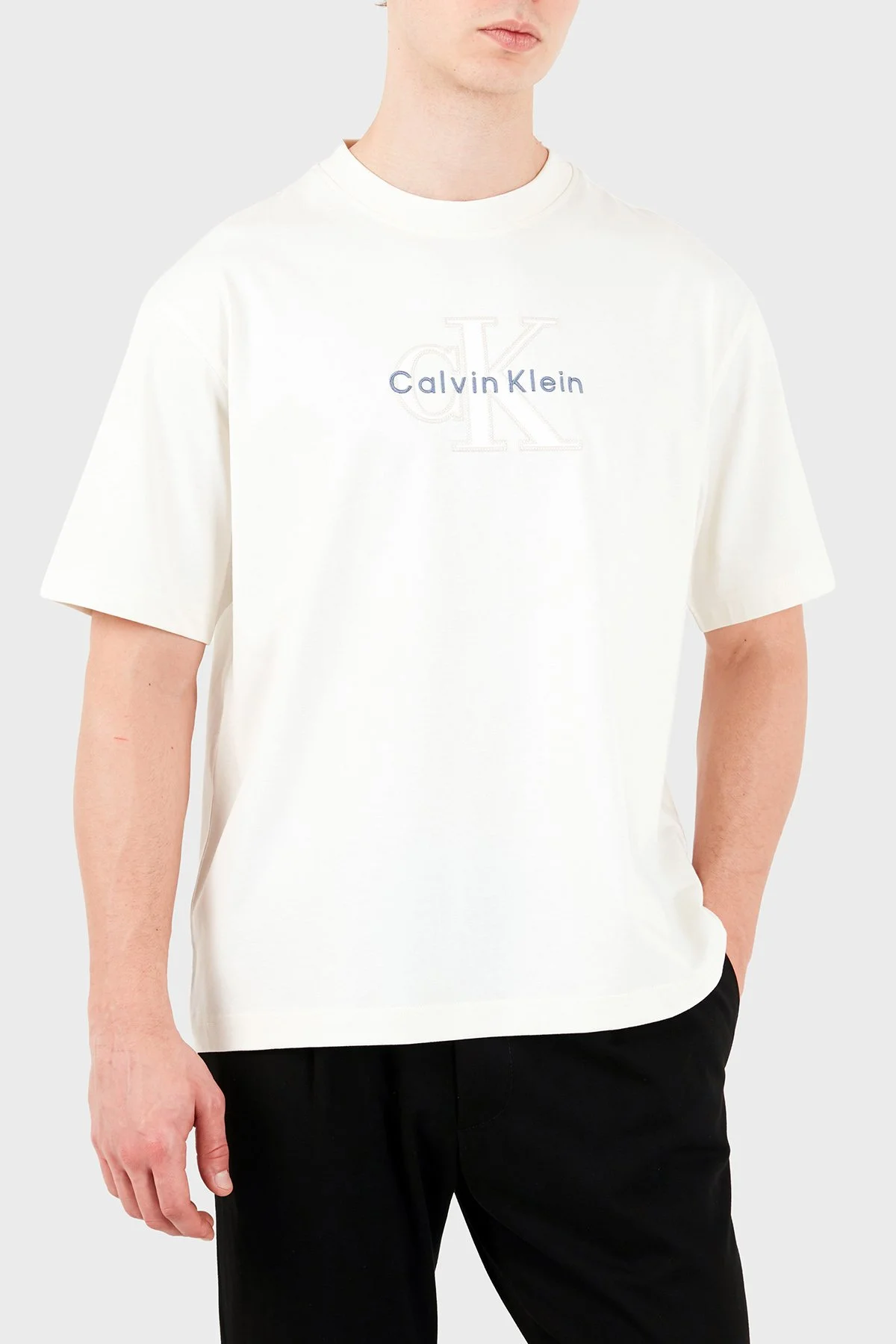 Calvin Klein Relaxed Fit Bisiklet Yaka Logolu Pamuklu T-Shirt LV04RH800GYAS Erkek T Shirt LV04RH800G YAS Krem - 4