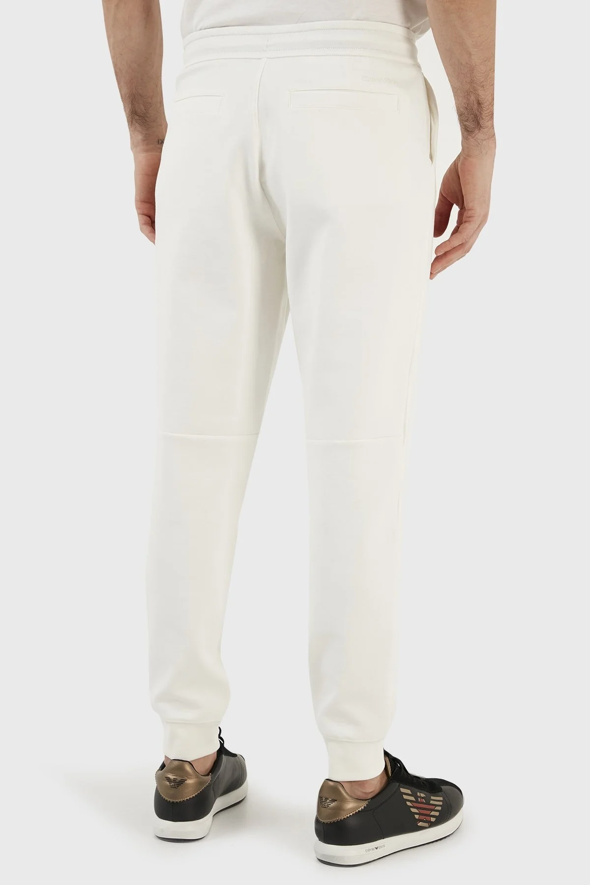 Calvin Klein Relaxed Fit Elastik Bel Bantlı Pamuklu Jogger K10K108047YAH Erkek Pantolon K10K108047 YAH EKRU - 6