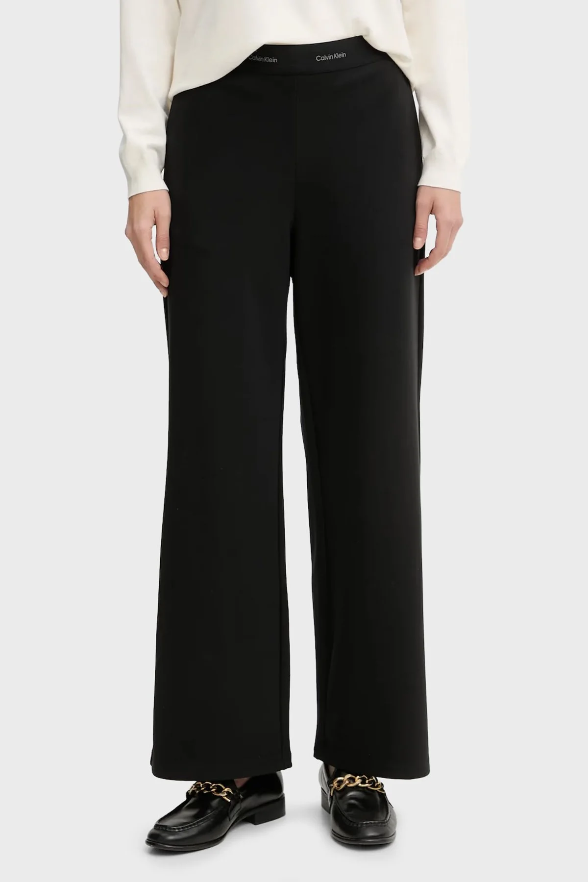Calvin Klein Relaxed Fit Logolu Lastikli Bel Geniş Paça LV044E622GUB1 Bayan Pantolon LV044E622G UB1 SİYAH - 1