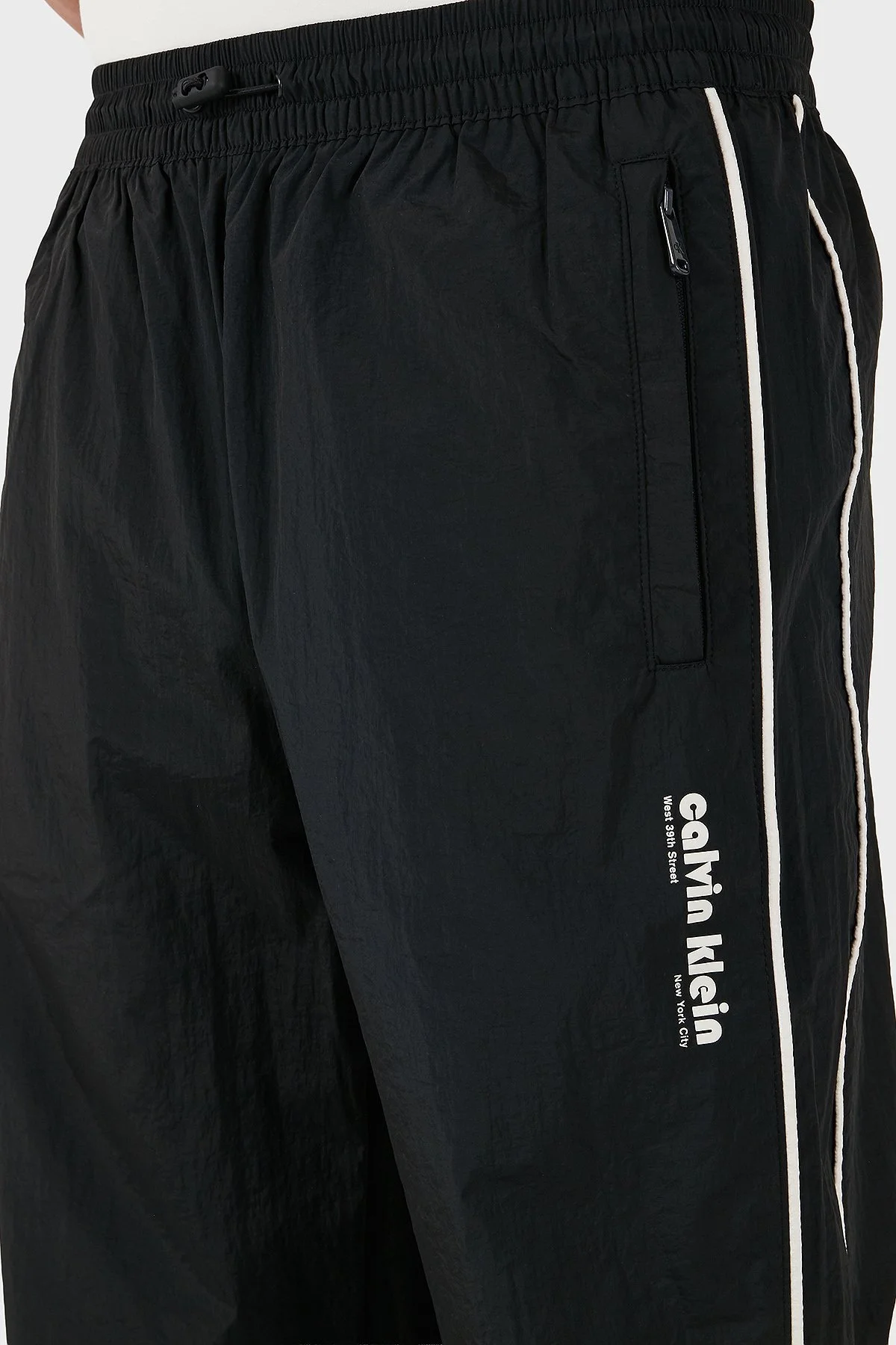 Calvin Klein Relaxed Fit Normal Bel Ribanalı Paça Çizgi Detaylı LV04RC522GUB1 Erkek Pantolon LV04RC522G UB1 SİYAH - 6