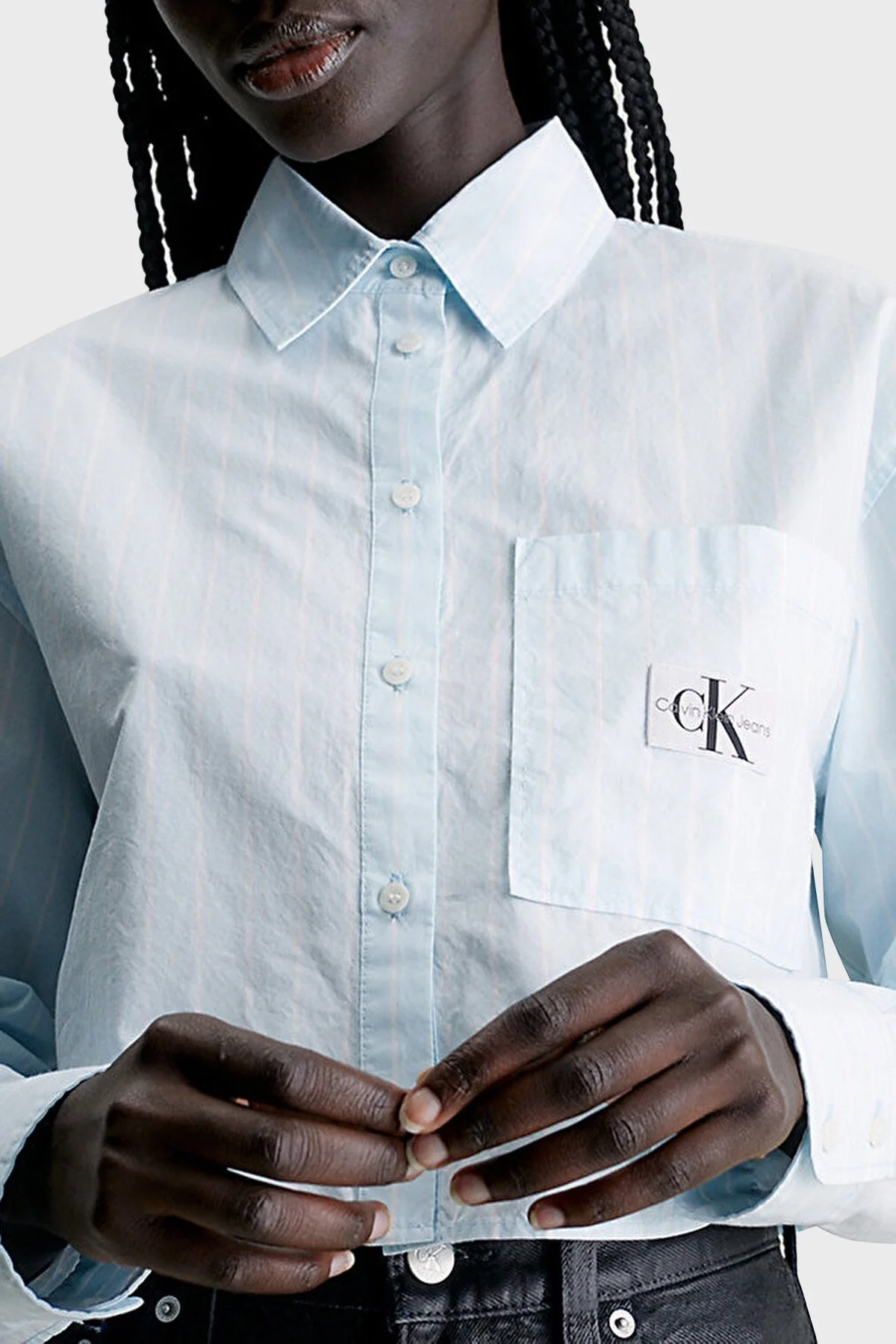 Calvin Klein Relaxed Fit Pamuklu Poplin Crop J20J2226140BB Bayan Gömlek J20J222614 0BB AÇIK MAVİ - 1