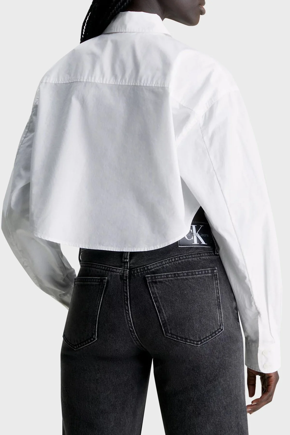 Calvin Klein Relaxed Fit Pamuklu Poplin Crop J20J222614YAF Bayan Gömlek J20J222614 YAF BEYAZ - 2