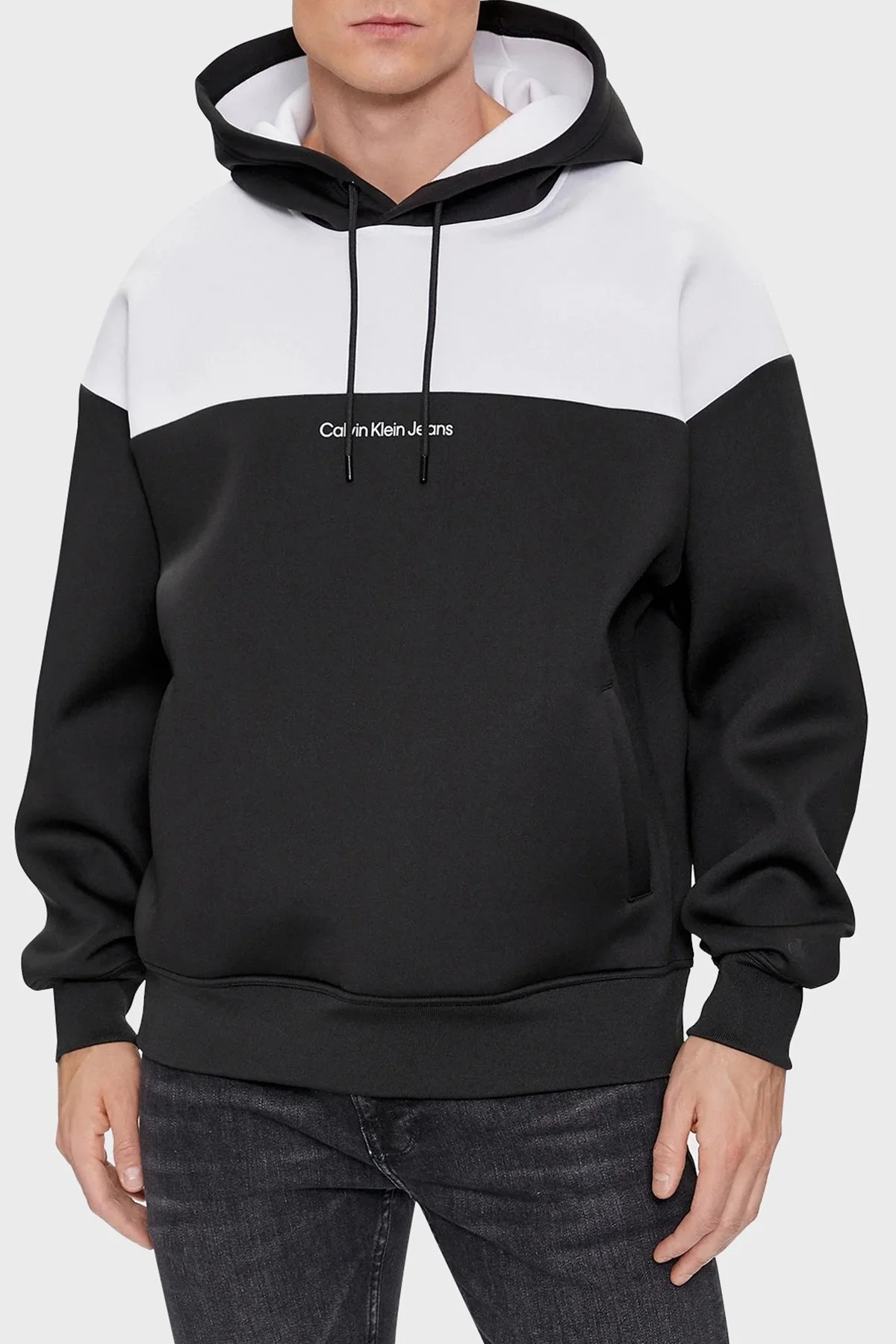 Calvin Klein Renk Bloklu Kapüşonlu Kanguru Cepli Regular Fit J30J324628BEH Erkek Sweat J30J324628 BEH SİYAH - 1