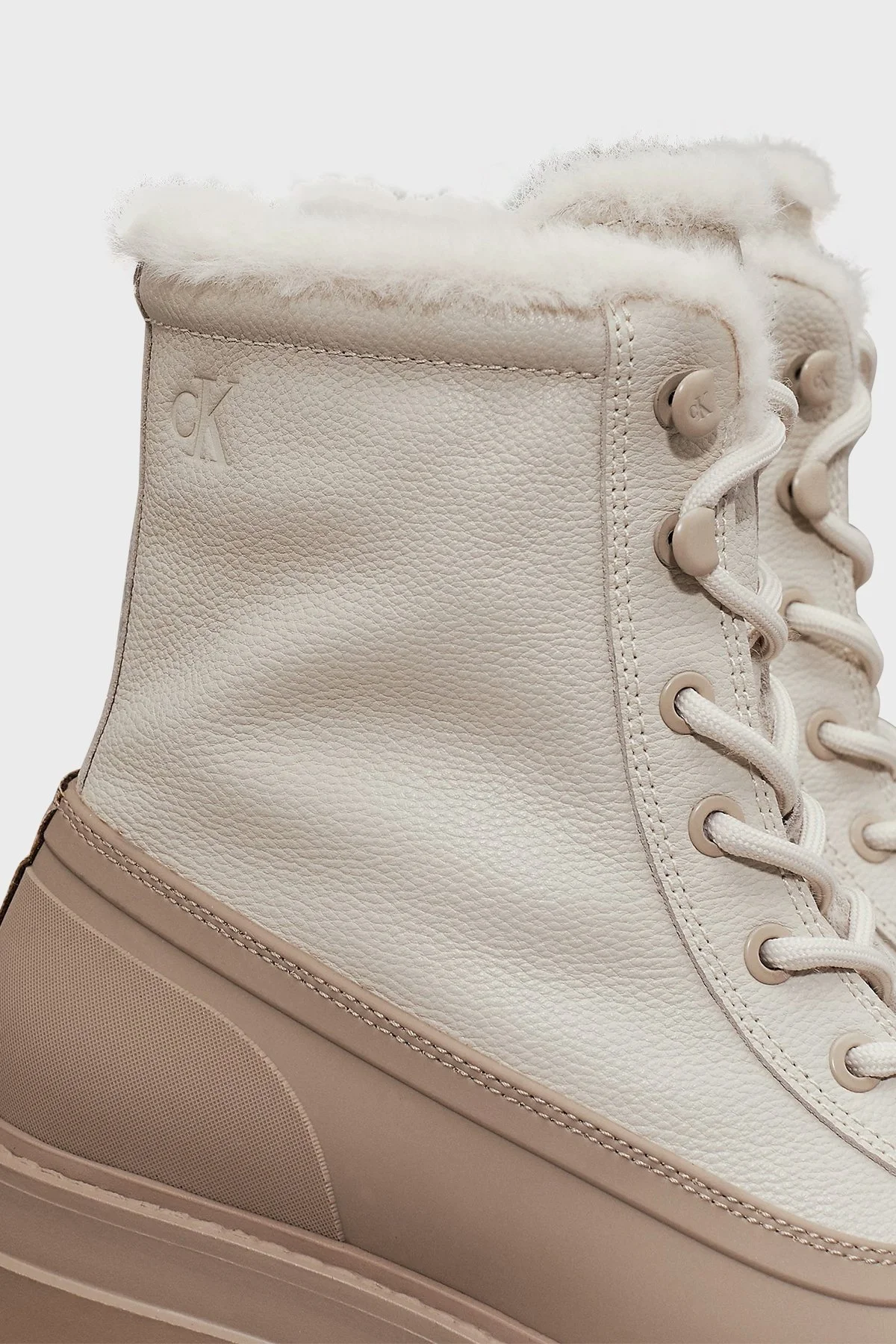 Calvin Klein Renk Bloklu Tırtıklı Platform Taban YW0YW015570HG Bayan Bot YW0YW01557 0HG BEJ - 13