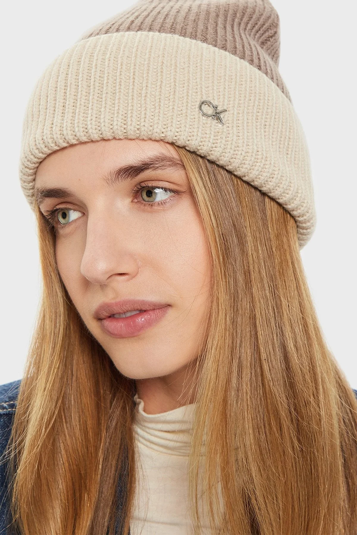 Calvin Klein Renk Bloklu Yün Karışımlı K60K612598PA0 Bayan Bere K60K612598 PA0 BEJ - 2