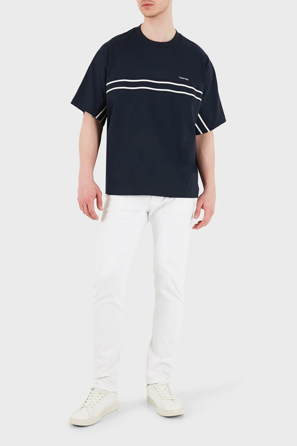 Calvin Klein Şerit Detaylı % 100 Pamuk Bisiklet Yaka LV04RE222GCEF Erkek T Shirt LV04RE222G CEF LACİVERT - 2