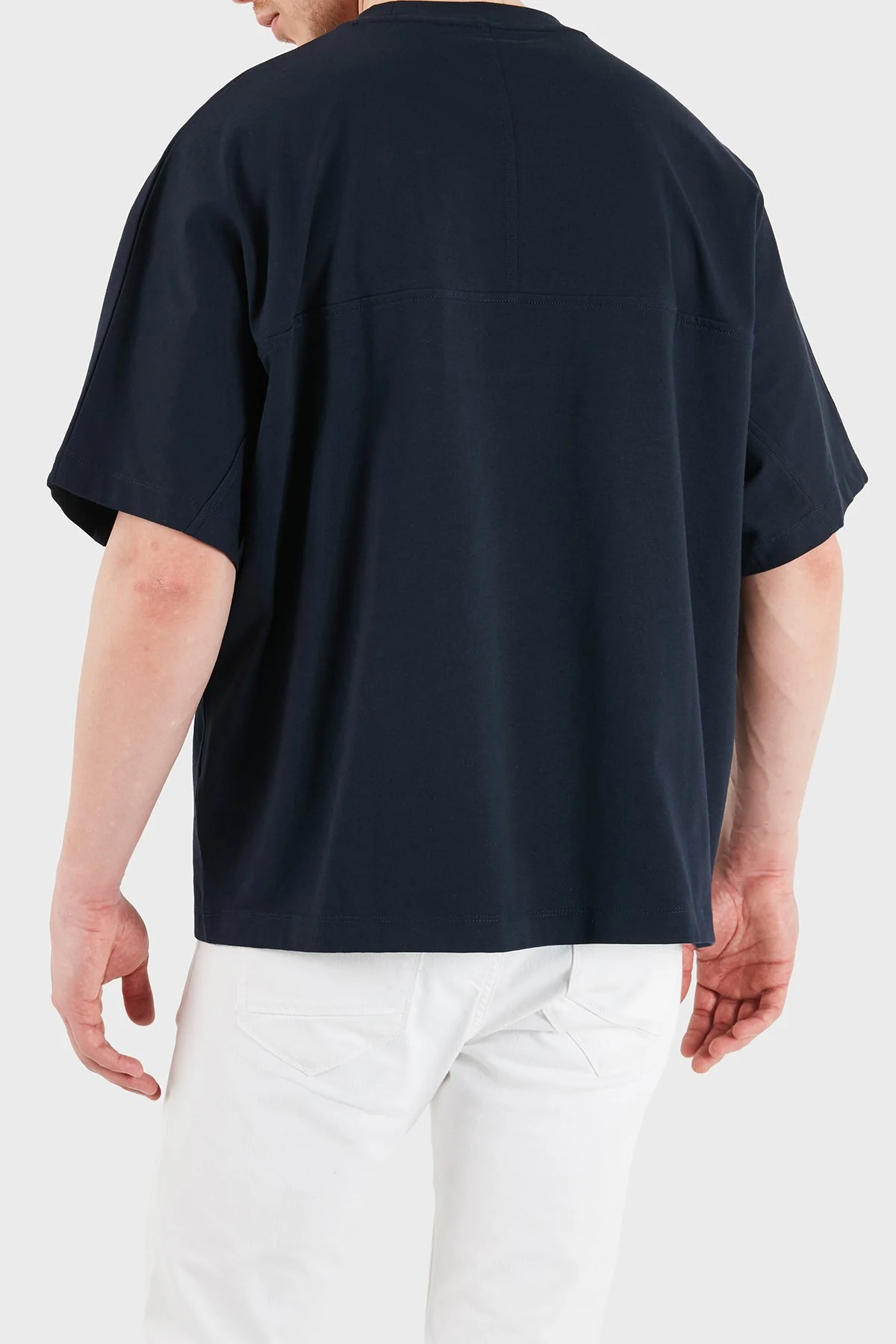 Calvin Klein Şerit Detaylı % 100 Pamuk Bisiklet Yaka LV04RE222GCEF Erkek T Shirt LV04RE222G CEF LACİVERT - 3