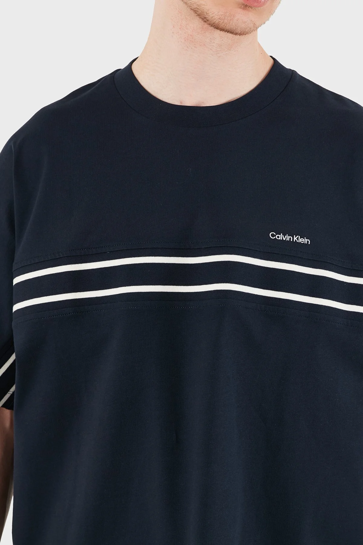 Calvin Klein Şerit Detaylı % 100 Pamuk Bisiklet Yaka LV04RE222GCEF Erkek T Shirt LV04RE222G CEF LACİVERT - 6