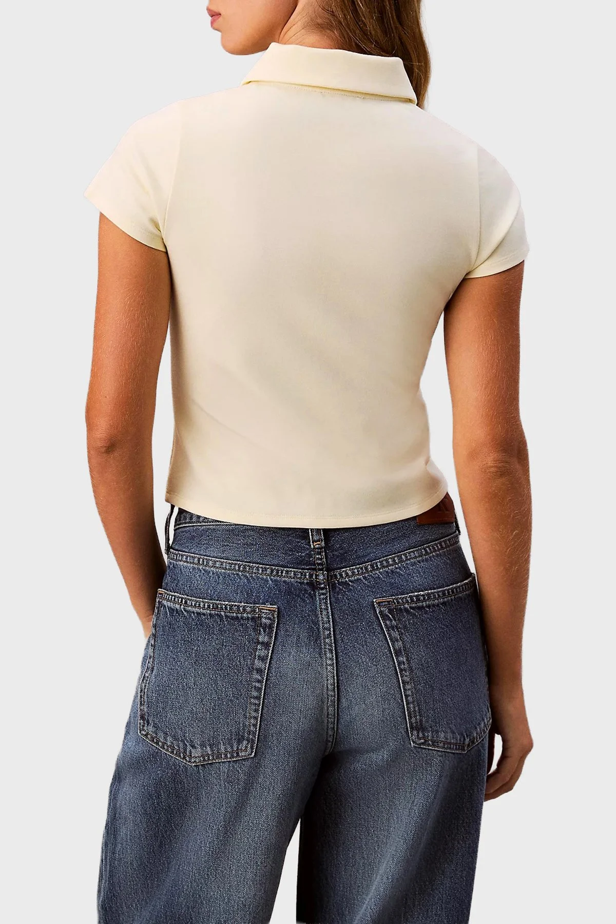 Calvin Klein Şerit Detaylı Slim Fit Fermuarlı Crop LV047E212G2EW Bayan Polo LV047E212G 2EW SARI - 3