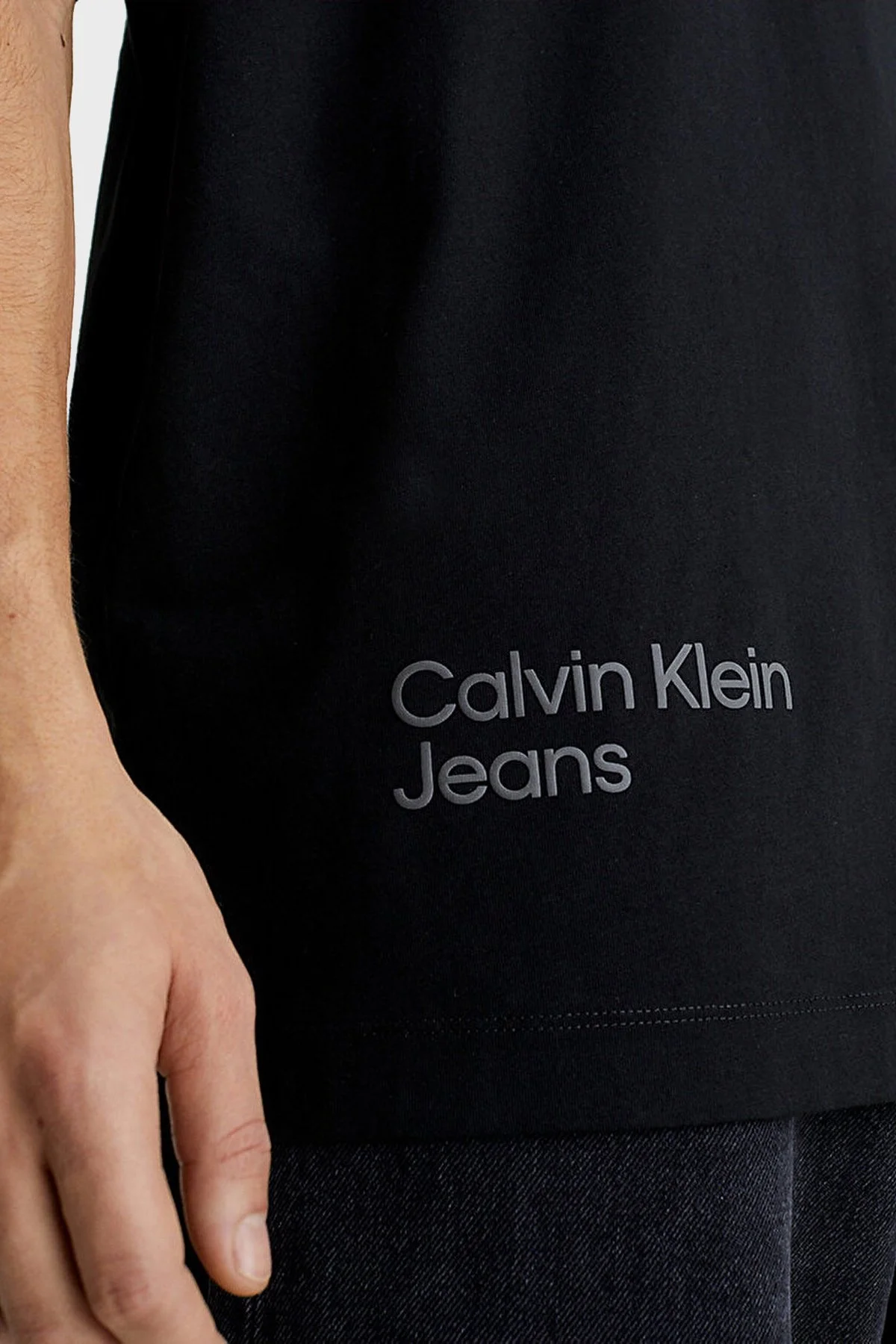 Calvin Klein Sırt Baskılı Bisiklet Yaka Organik Pamuklu Relaxed Fit J30J322881BEH Erkek T Shirt J30J322881 BEH SİYAH - 4