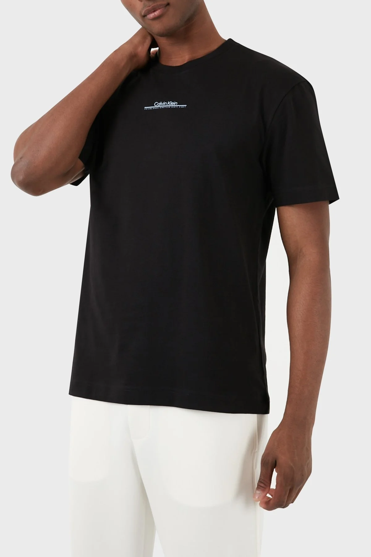 Calvin Klein Sırt Baskılı Bisiklet Yaka Pamuklu Regular Fit K10K112486BEH Erkek T Shirt K10K112486 BEH SİYAH - 3