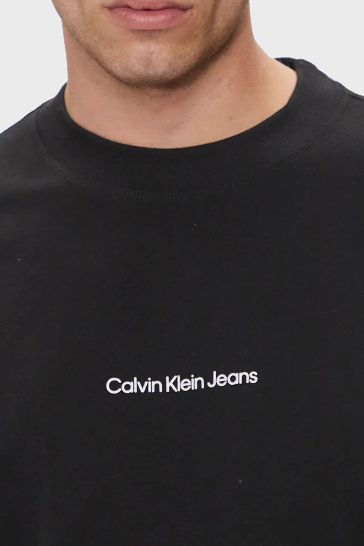 Calvin Klein Sırt Baskılı Relaxed Fit J30J325688BEH Erkek T Shirt J30J325688 BEH SİYAH - 4