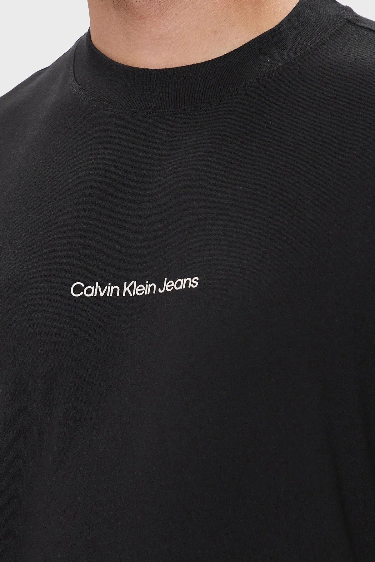 Calvin Klein Sırt Baskılı Relaxed Fit J30J325688BEH Erkek T Shirt J30J325688 BEH SİYAH - 5