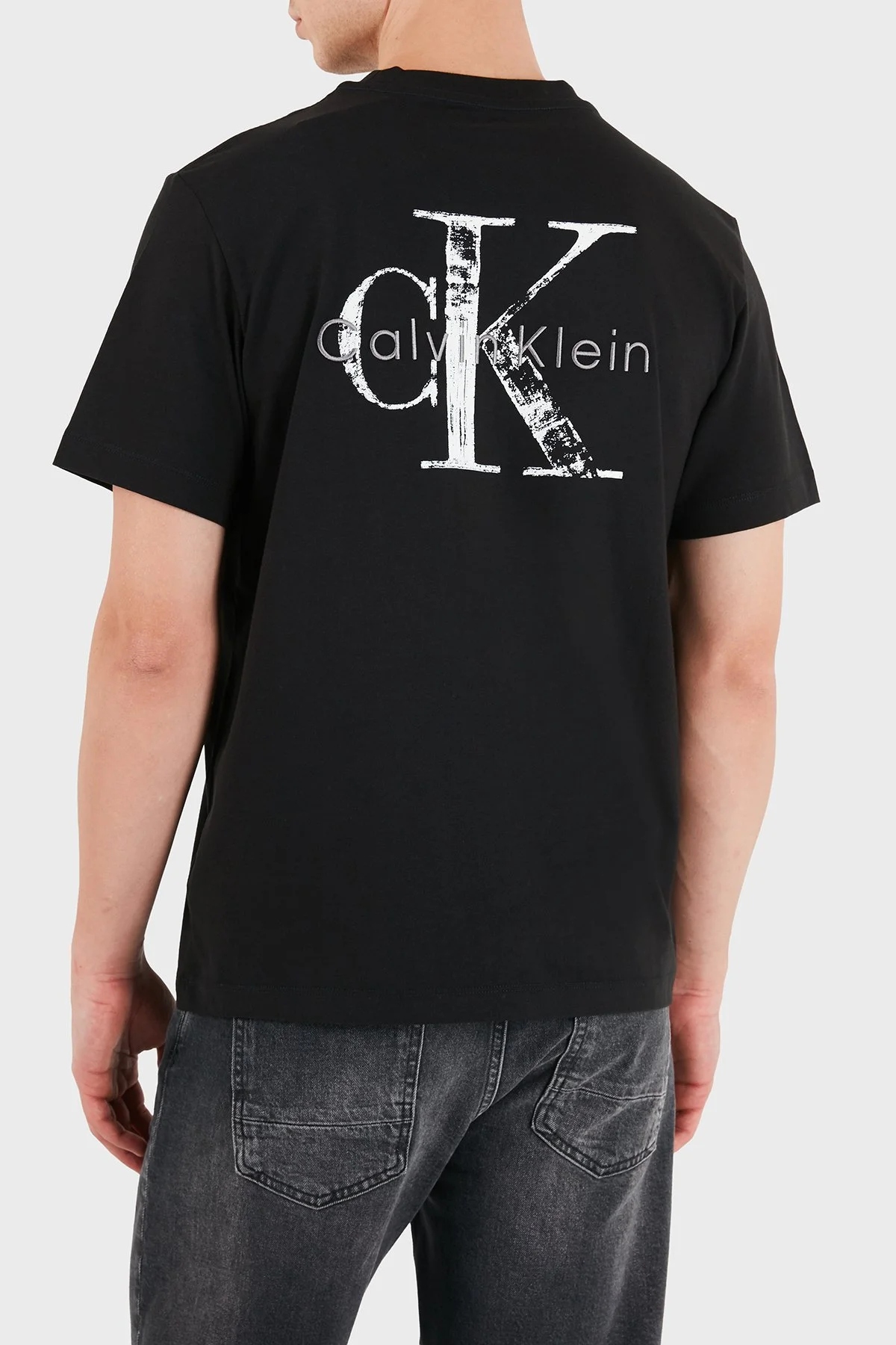 Calvin Klein Sırt Detaylı Pamuklu Bisiklet Yak Erkek T Shirt LV04RH846G UB1 Siyah - 3