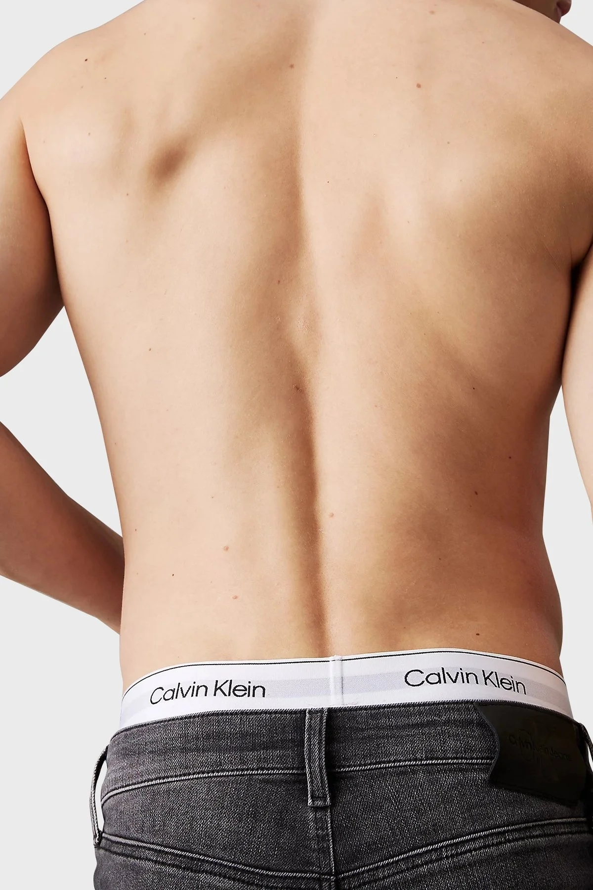 Calvin Klein Skinny Fit Normal Bel Dar Paça Jeans J30J3265281BY Erkek Kot Pantolon J30J326528 1BY SİYAH - 9