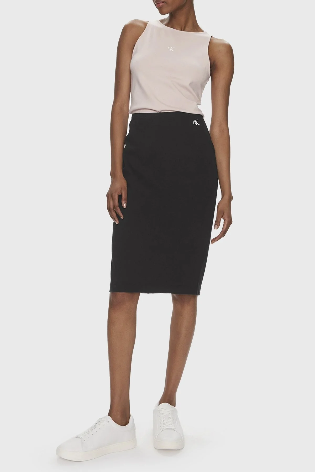 Calvin Klein Slim Fit Cut Out Kolsuz J20J223107TF6 Bayan Top J20J223107 TF6 PUDRA - 3