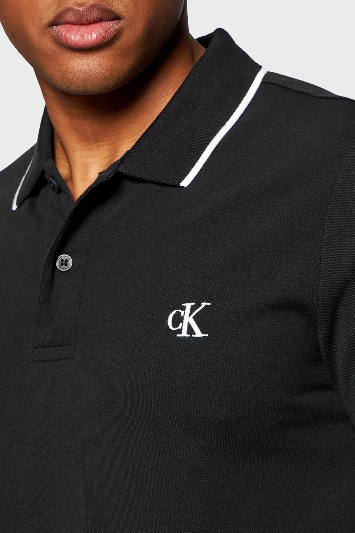 Calvin Klein Pamuklu Slim Fit Düğmeli Yaka Erkek Polo T Shirt J30J315603 BAE SİYAH - 4