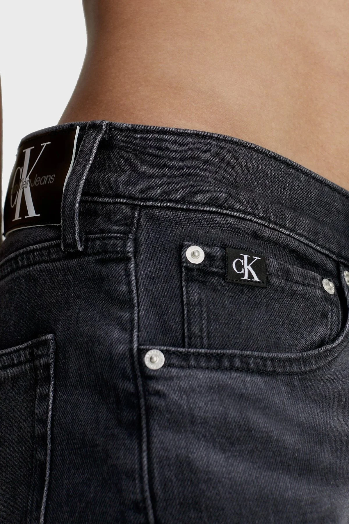 Calvin Klein Jeans Erkek Kot Pantolon J30J323360 1BY SİYAH - 4