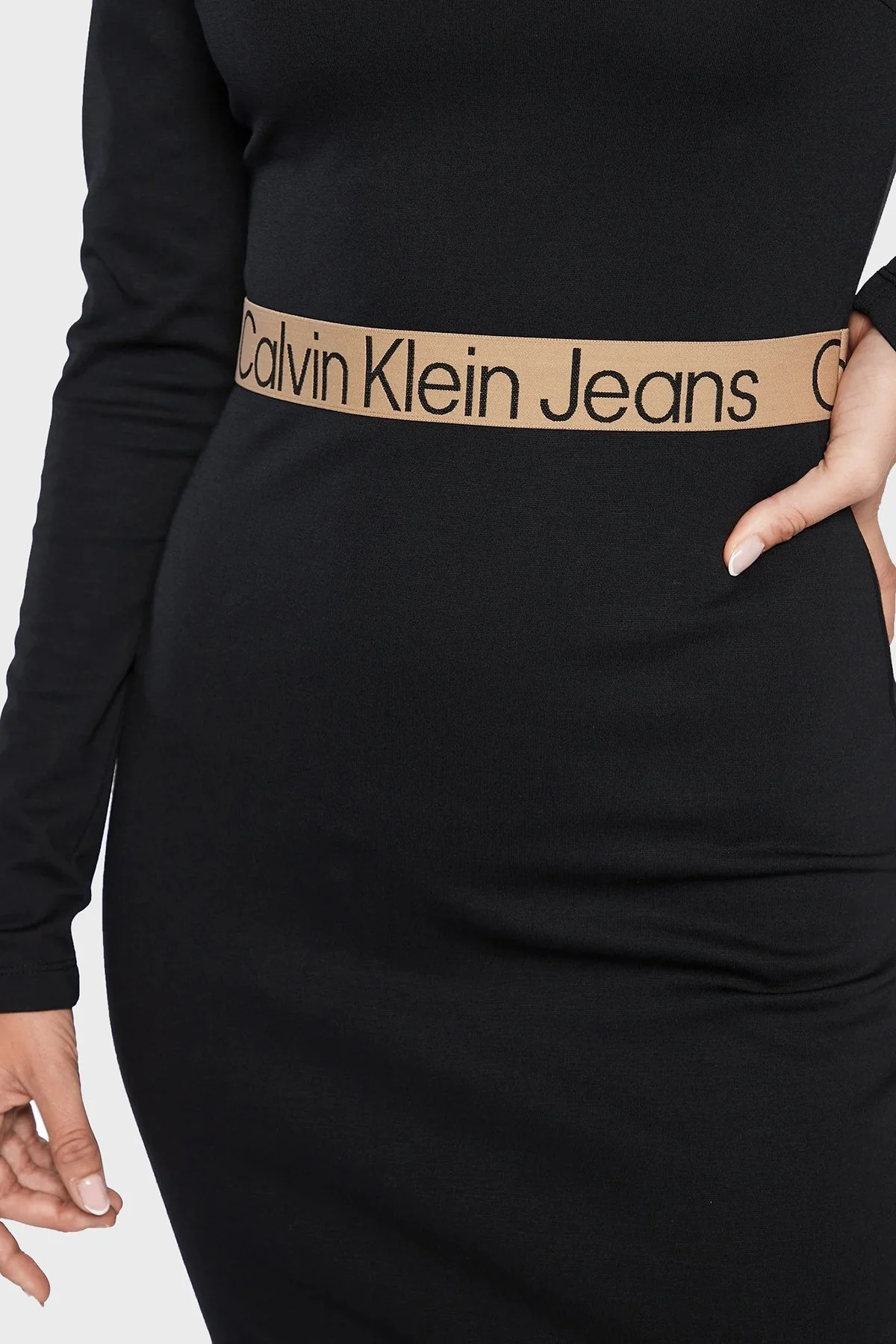 Calvin Klein Slim Fit Kare Yaka Bodycon Mini Bayan Elbise J20J220015 BEH SİYAH - 5