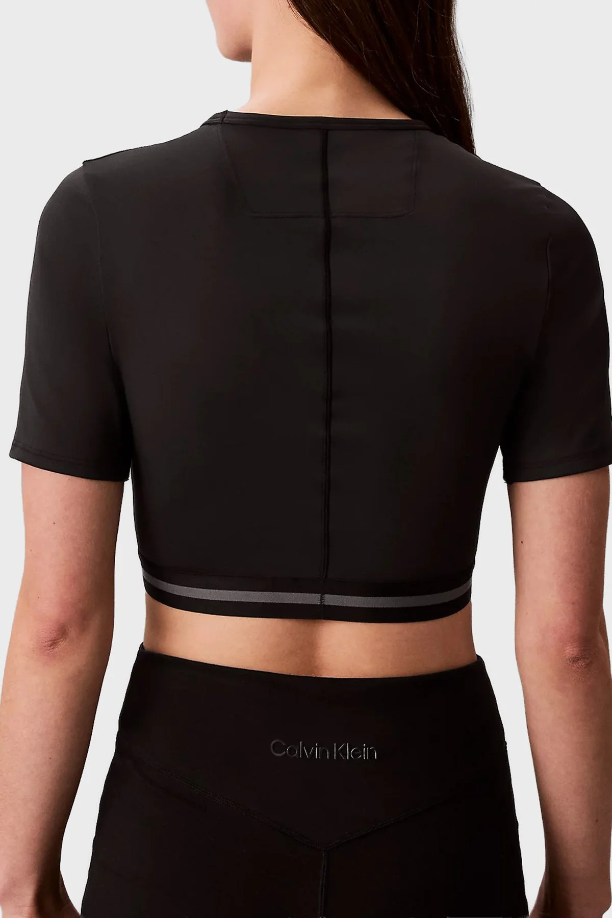 Calvin Klein Slim Fit Logolu Bisiklet Yaka LVGWS6K217UB1 Bayan T Shirt LVGWS6K217 UB1 SİYAH - 3