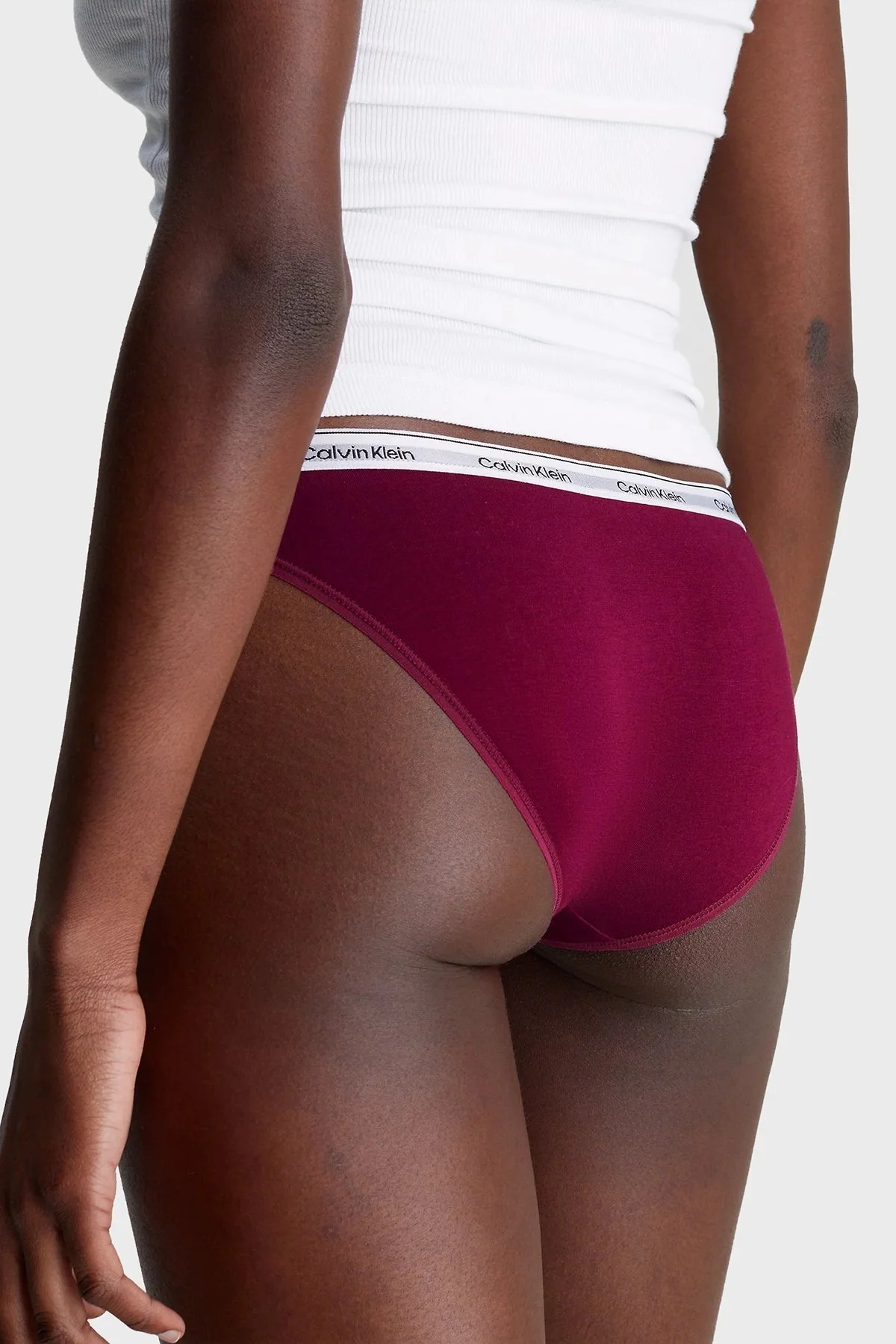 Calvin Klein Streç Pamuklu 3 Pack 000QD5207ENP6 Bayan Külot 000QD5207E NP6 Bordo-Pudra-Siyah - 3