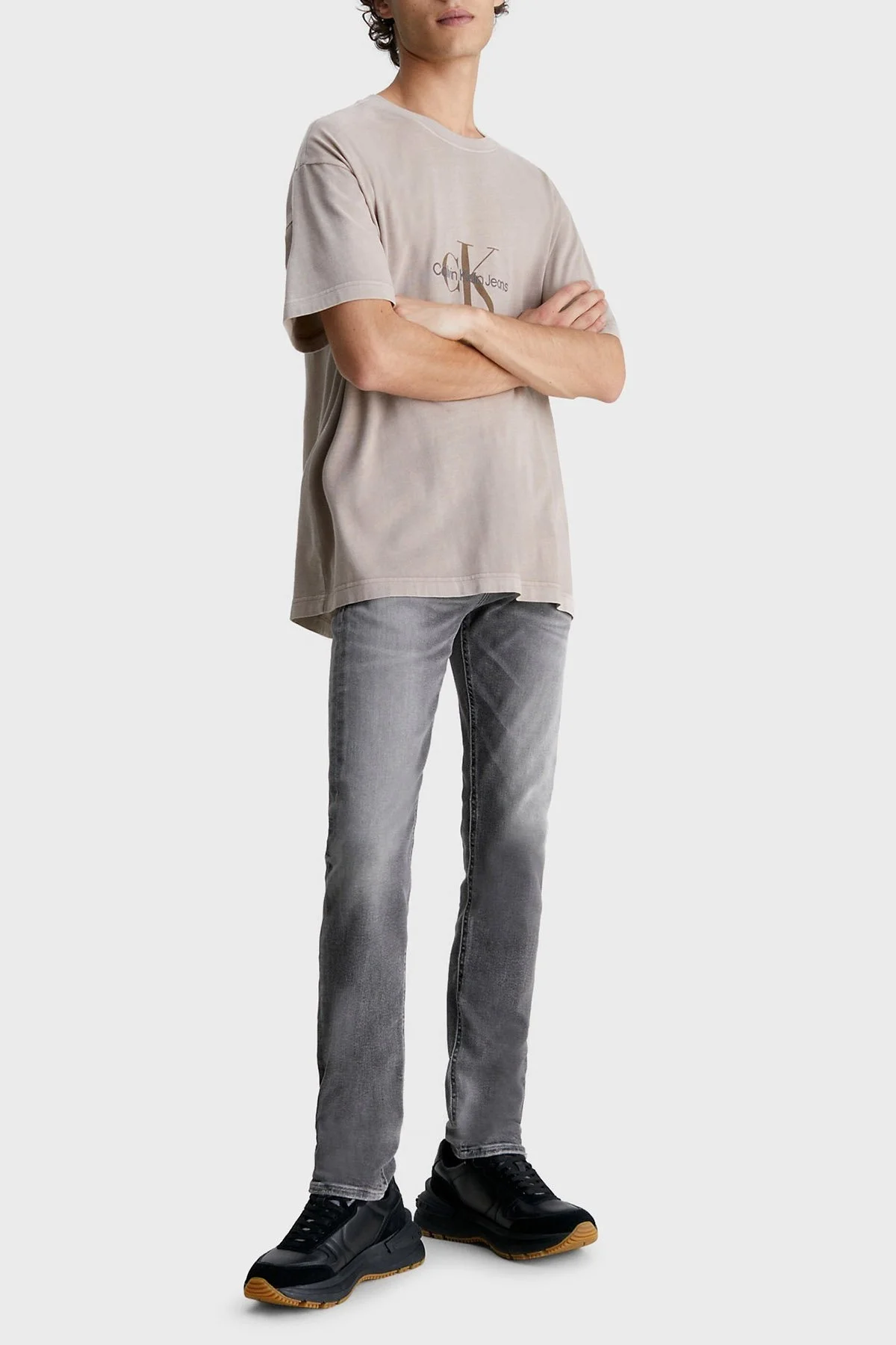 Calvin Klein Streç Pamuklu Düşük Bel Skinny Fit Dar Paça Jeans Erkek Pantolon J30J322838 1BZ GRİ - 4