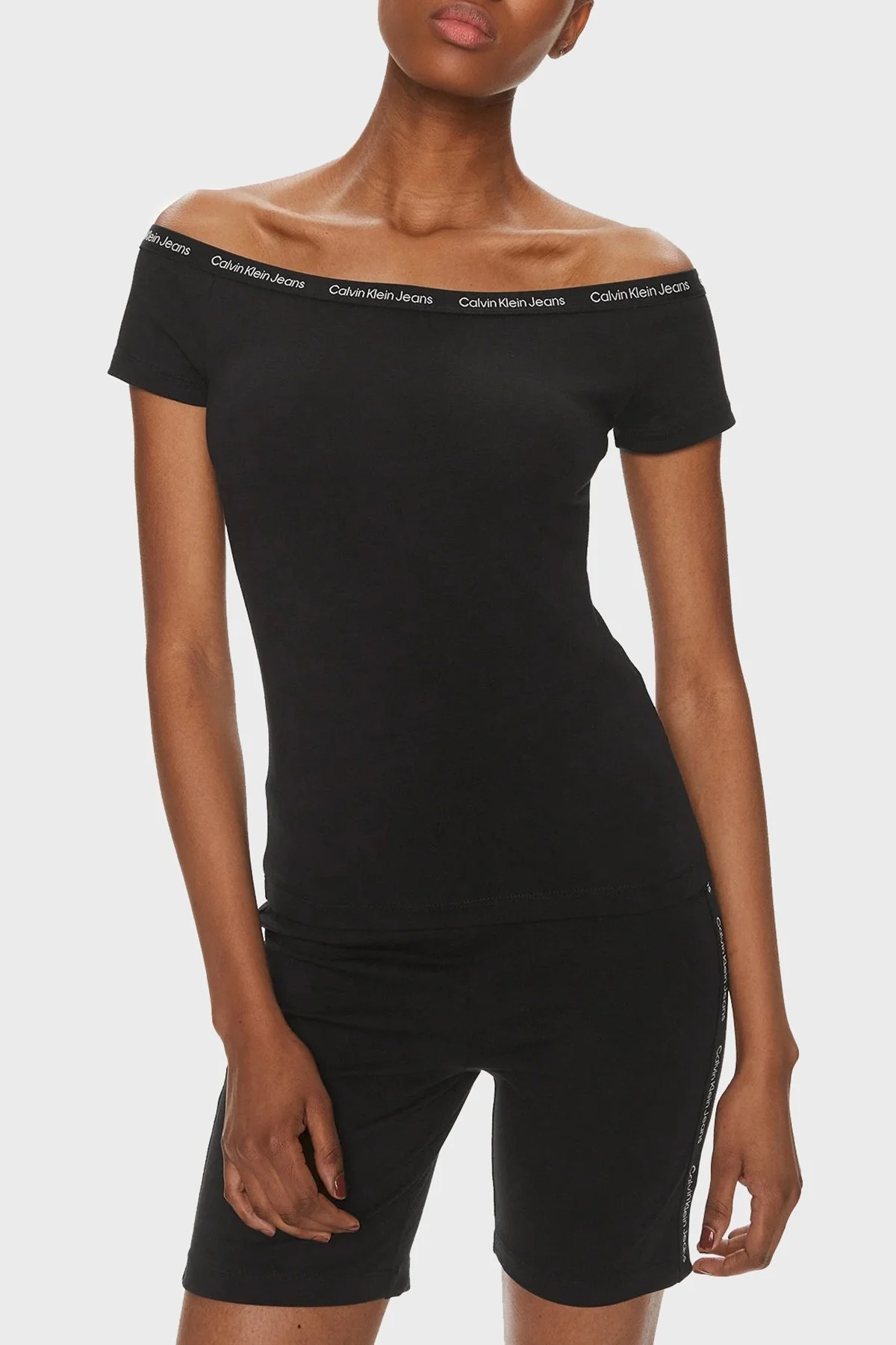 Calvin Klein Streç Pamuklu Fitted Kayık Yaka J20J223098BEH Bayan Top J20J223098 BEH SİYAH - 1