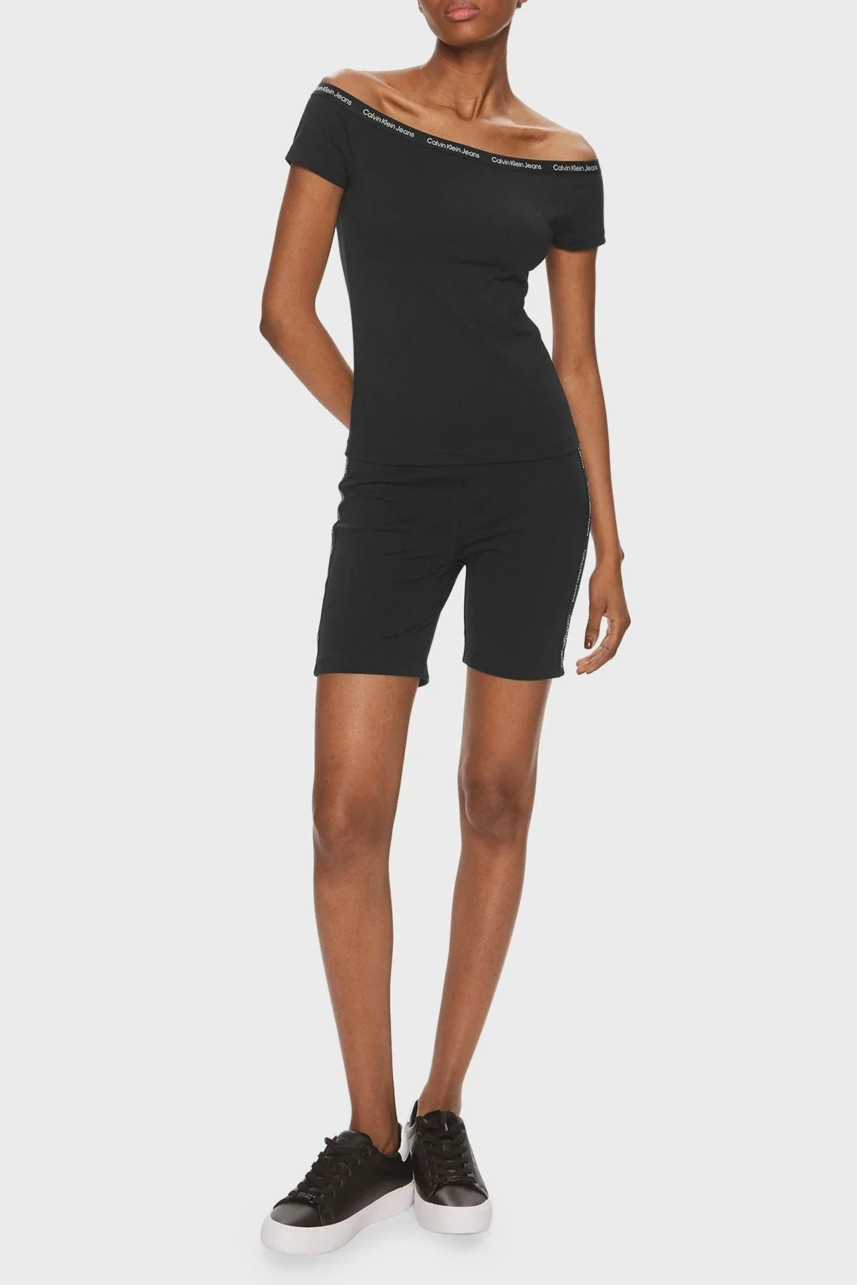 Calvin Klein Streç Pamuklu Fitted Kayık Yaka J20J223098BEH Bayan Top J20J223098 BEH SİYAH - 2