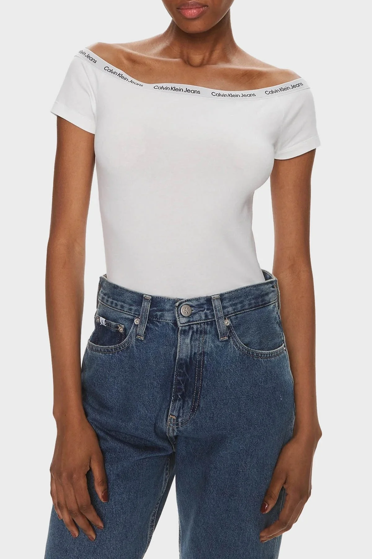 Calvin Klein Streç Pamuklu Fitted Kayık Yaka J20J223098YAF Bayan Top J20J223098 YAF BEYAZ - 1
