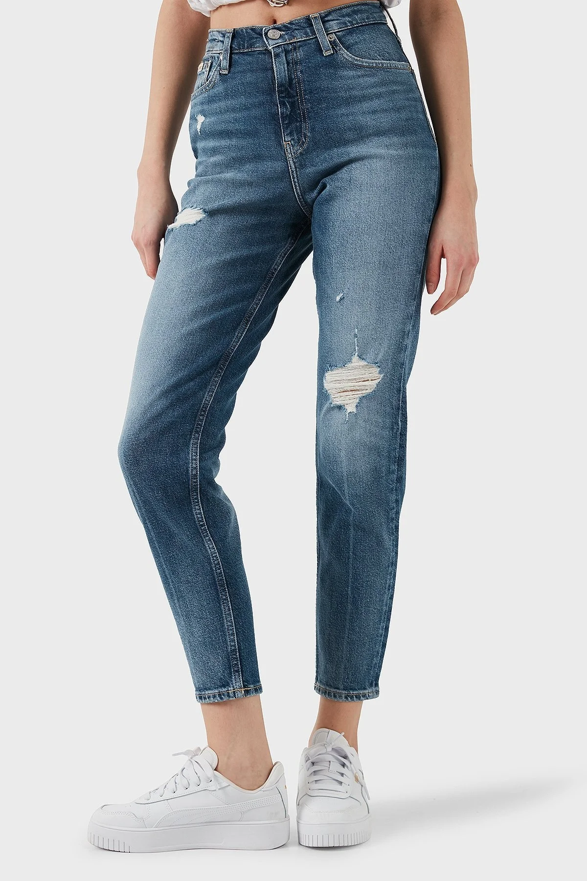 Calvin Klein Streç Pamuklu Mom Fit Yüksek Bel Boru Paça Jeans J20J2245131A4 Bayan Kot Pantolon J20J224513 1A4 MAVİ - 9