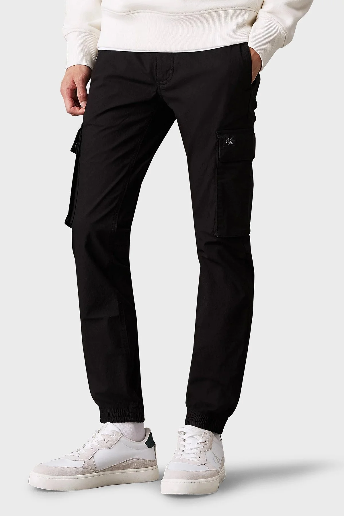 Calvin Klein Streç Pamuklu Skinny Fit Normal Bel Jogger J30J326438BEH Erkek Pantolon J30J326438 BEH SİYAH - 1