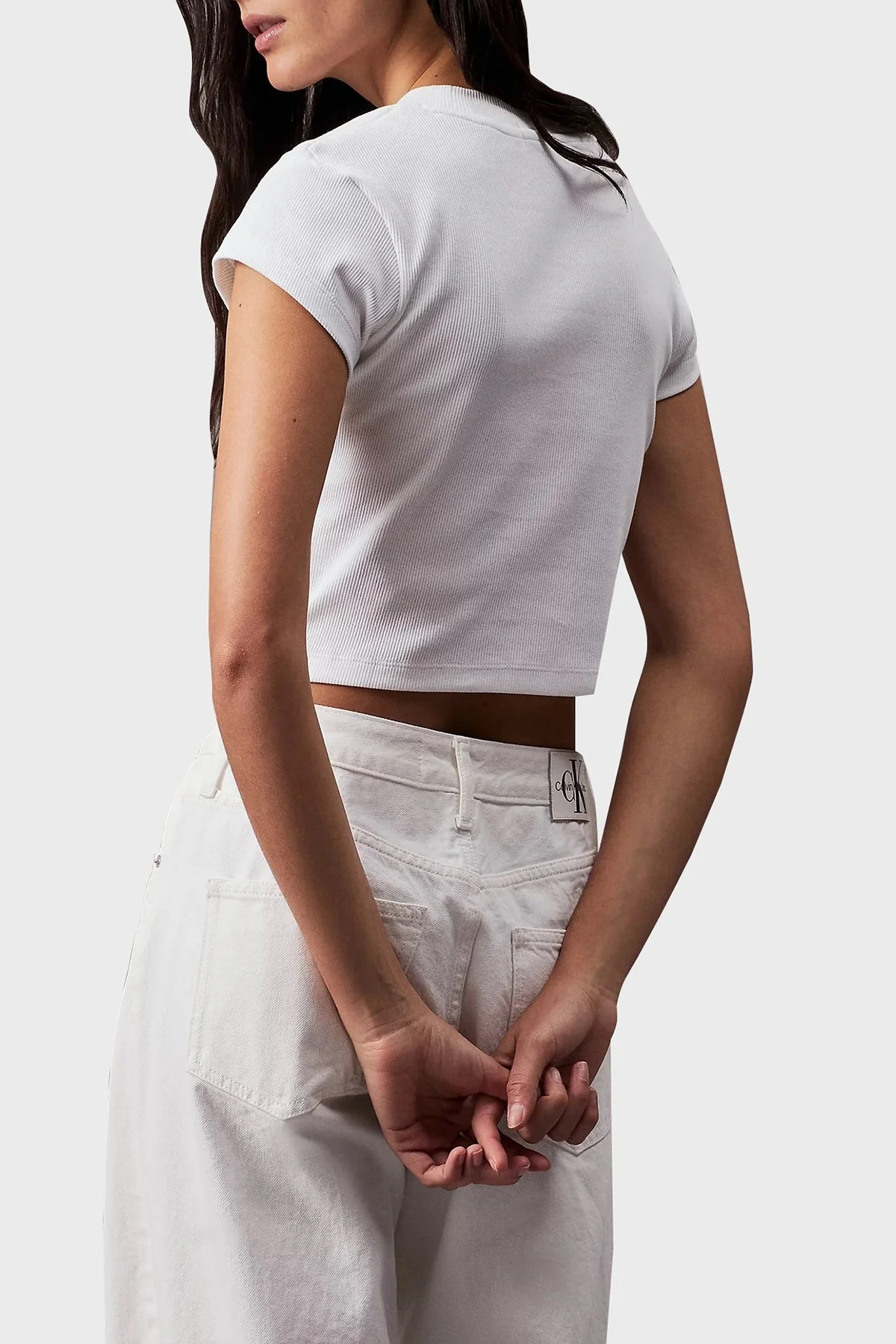 Calvin Klein Streç Pamuklu Slim Fit Crop J20J218337YAF Bayan T Shirt J20J218337 YAF BEYAZ - 7