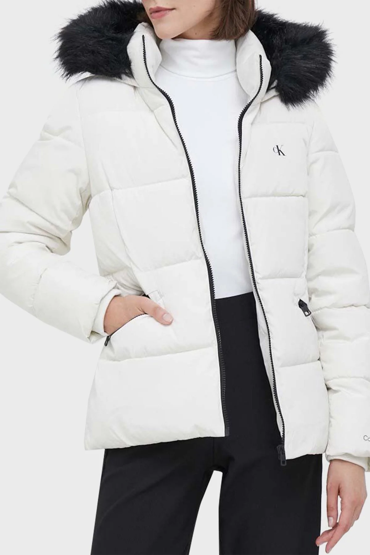 Calvin Klein Su Geçirmez Kapüşonlu Şişme J20J221889YBI Bayan Mont J20J221889 YBI BEYAZ - 1