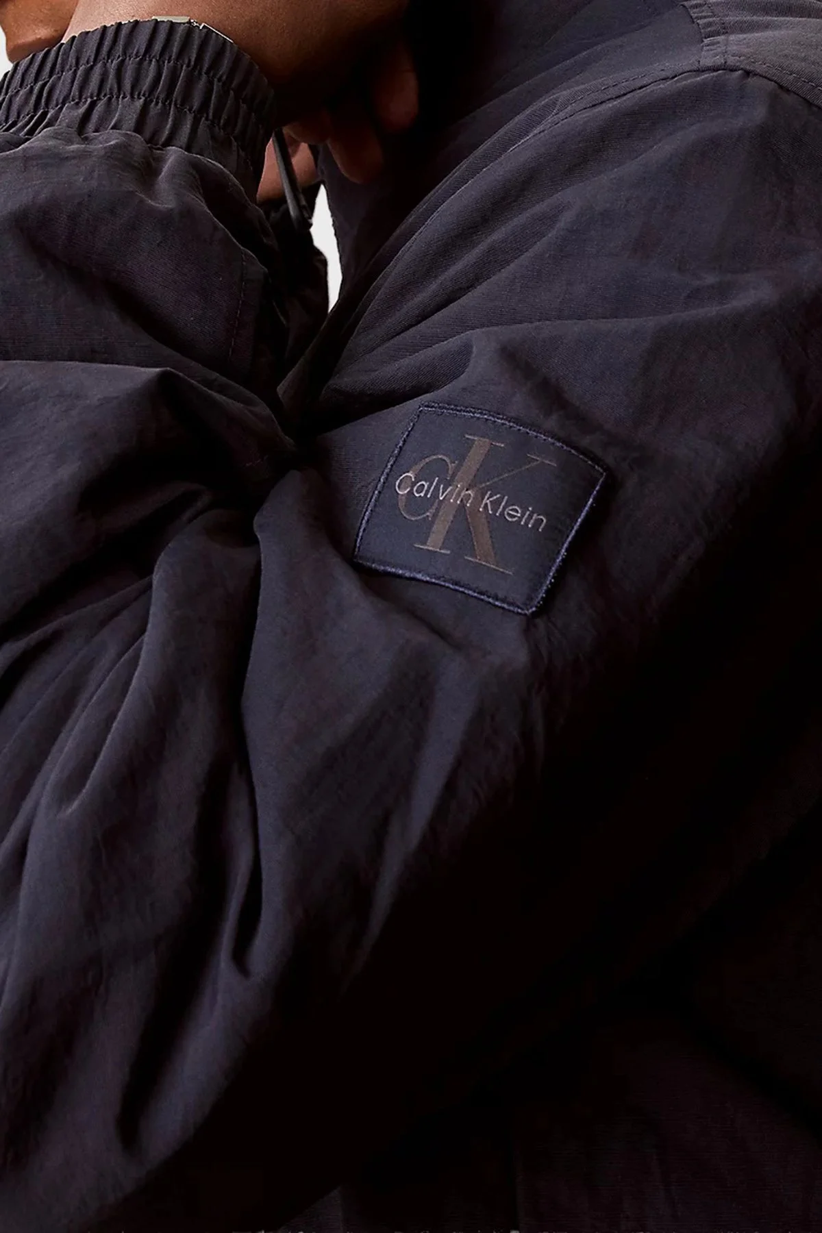 Calvin Klein Su Geçirmez Logolu Regular Fit LV04RG500GCEF Erkek Mont LV04RG500G CEF LACİVERT - 6