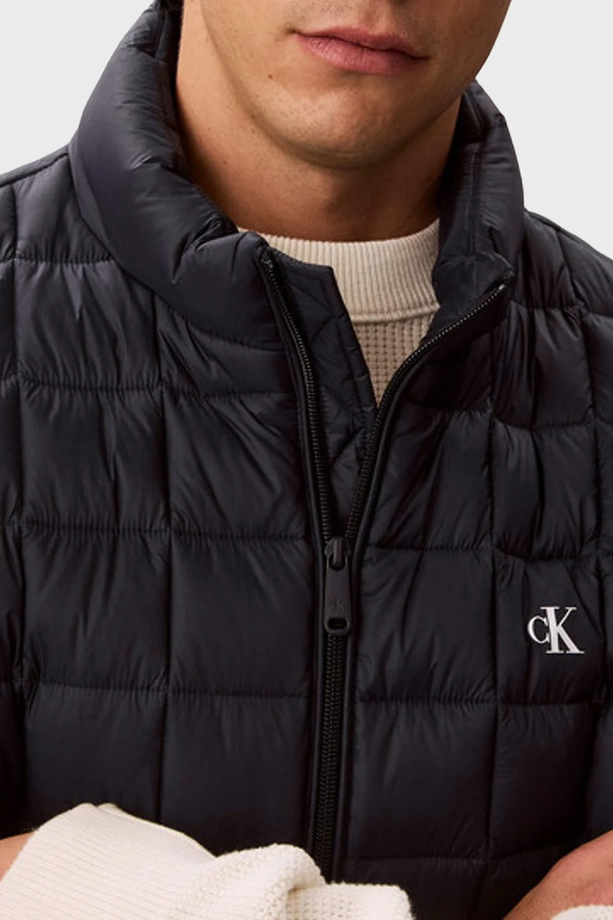 Calvin Klein Su İtici Kapitoneli Dik Yaka Hafif Şişme LV04RG507GCEF Erkek Yelek LV04RG507G CEF Lacivert - 3