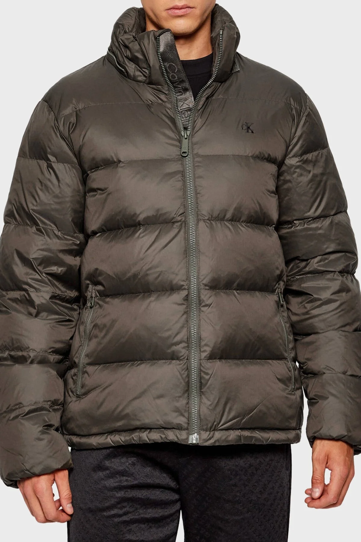 Calvin Klein Su İtici Regular Fit Çıkarılabilir Kapüşonlu LV04RC518GPAR Erkek Mont LV04RC518G PAR HAKİ - 4