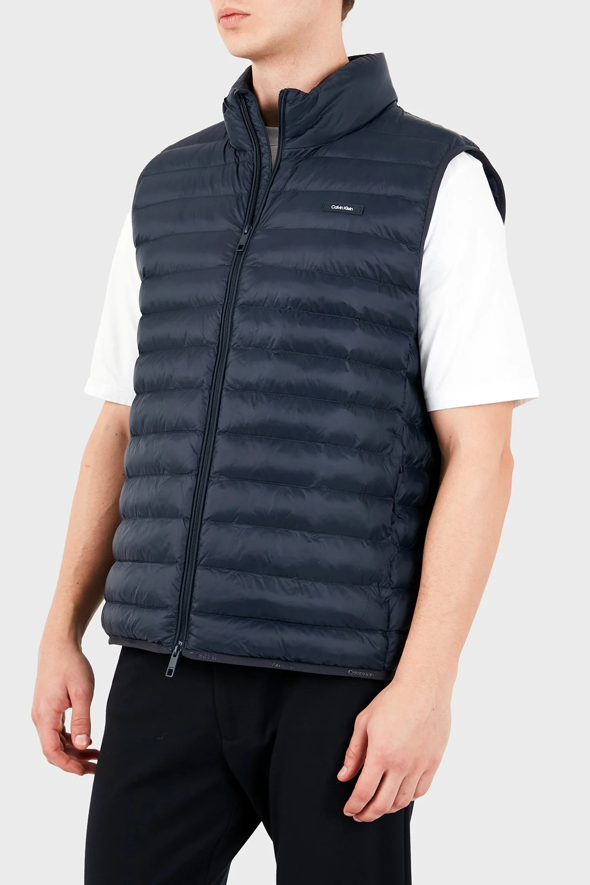 Calvin Klein Su İtici Regular Fit Dik Yaka Kapitoneli LV04LH529GCEF Erkek Yelek LV04LH529G CEF Lacivert - 3
