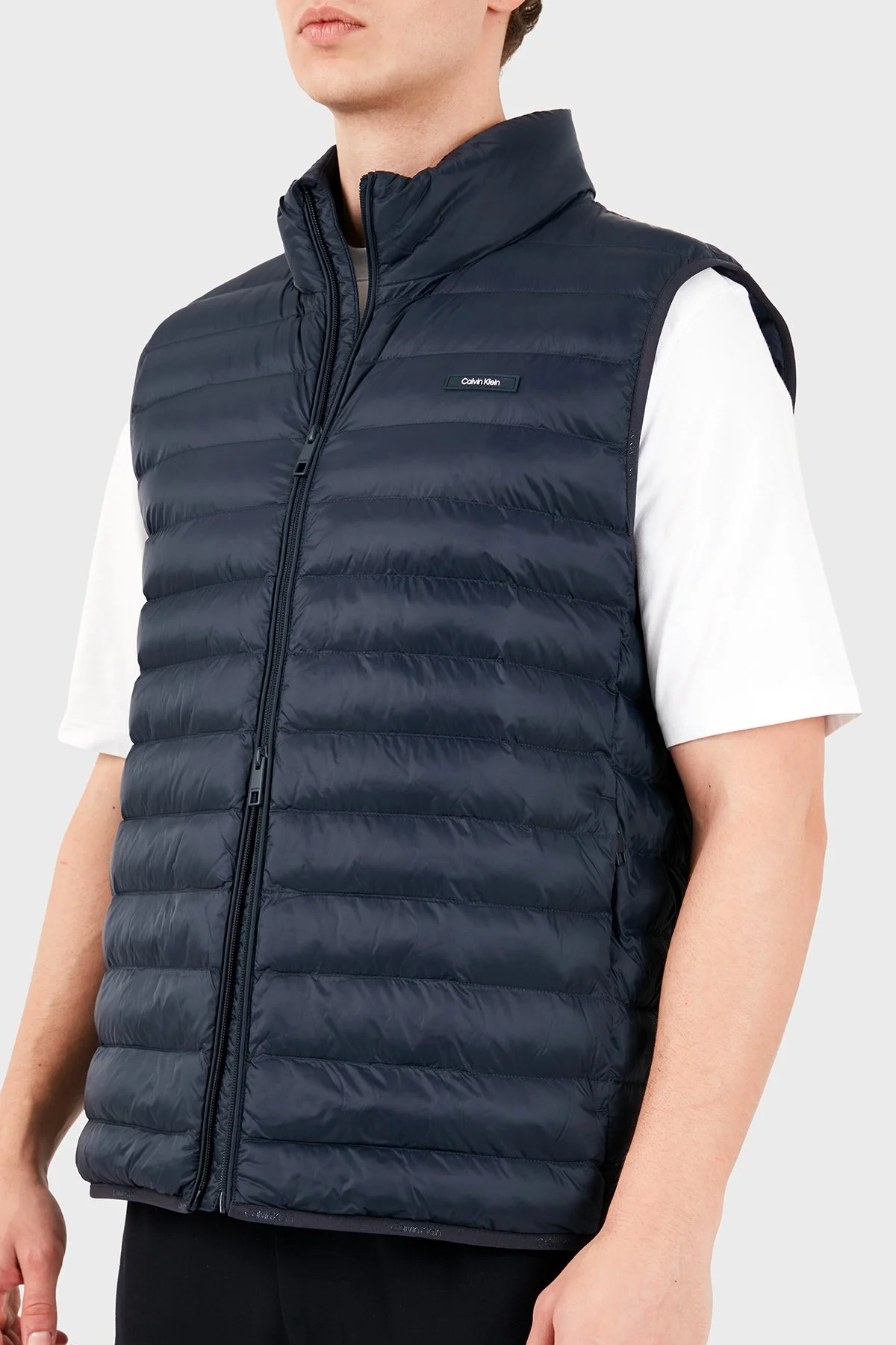 Calvin Klein Su İtici Regular Fit Dik Yaka Kapitoneli LV04LH529GCEF Erkek Yelek LV04LH529G CEF Lacivert - 5