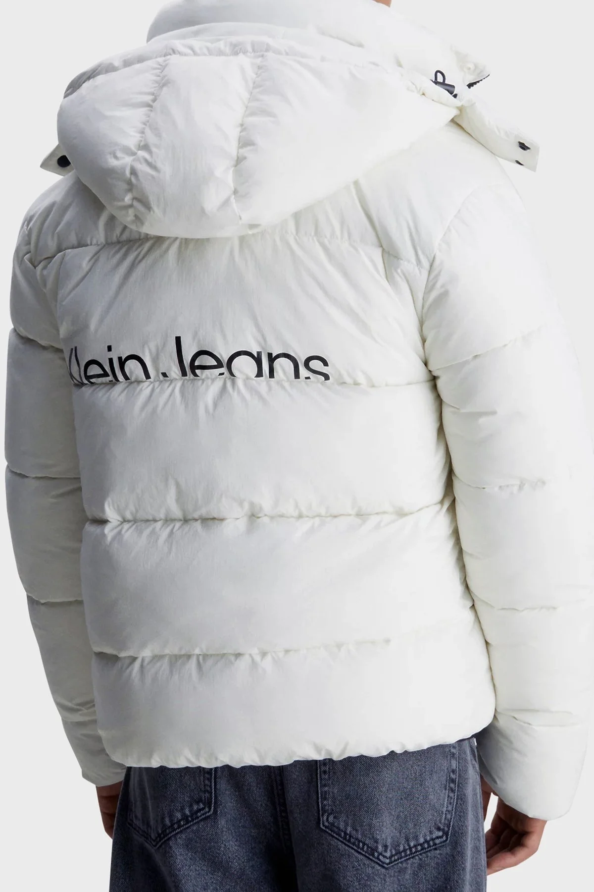 Calvin Klein Su İtici Regular Fit Kapüşonlu Şişme J30J323708YBI Erkek Mont J30J323708 YBI BEYAZ - 2