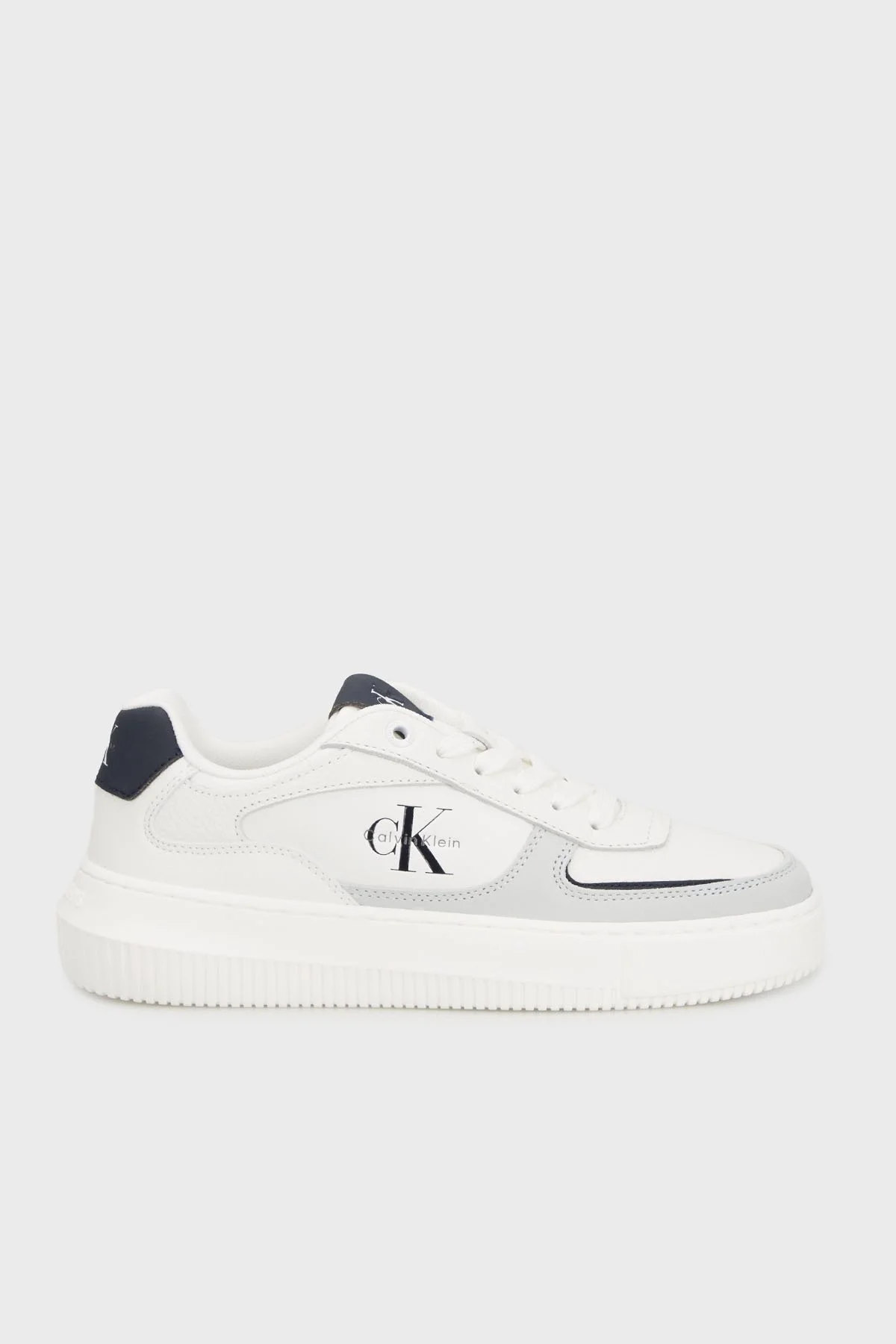 Calvin Klein Süet Detaylı Logolu Sneaker YW0YW02001060 Bayan Ayakkabı YW0YW02001 060 BEYAZ-LACİVERT - 1