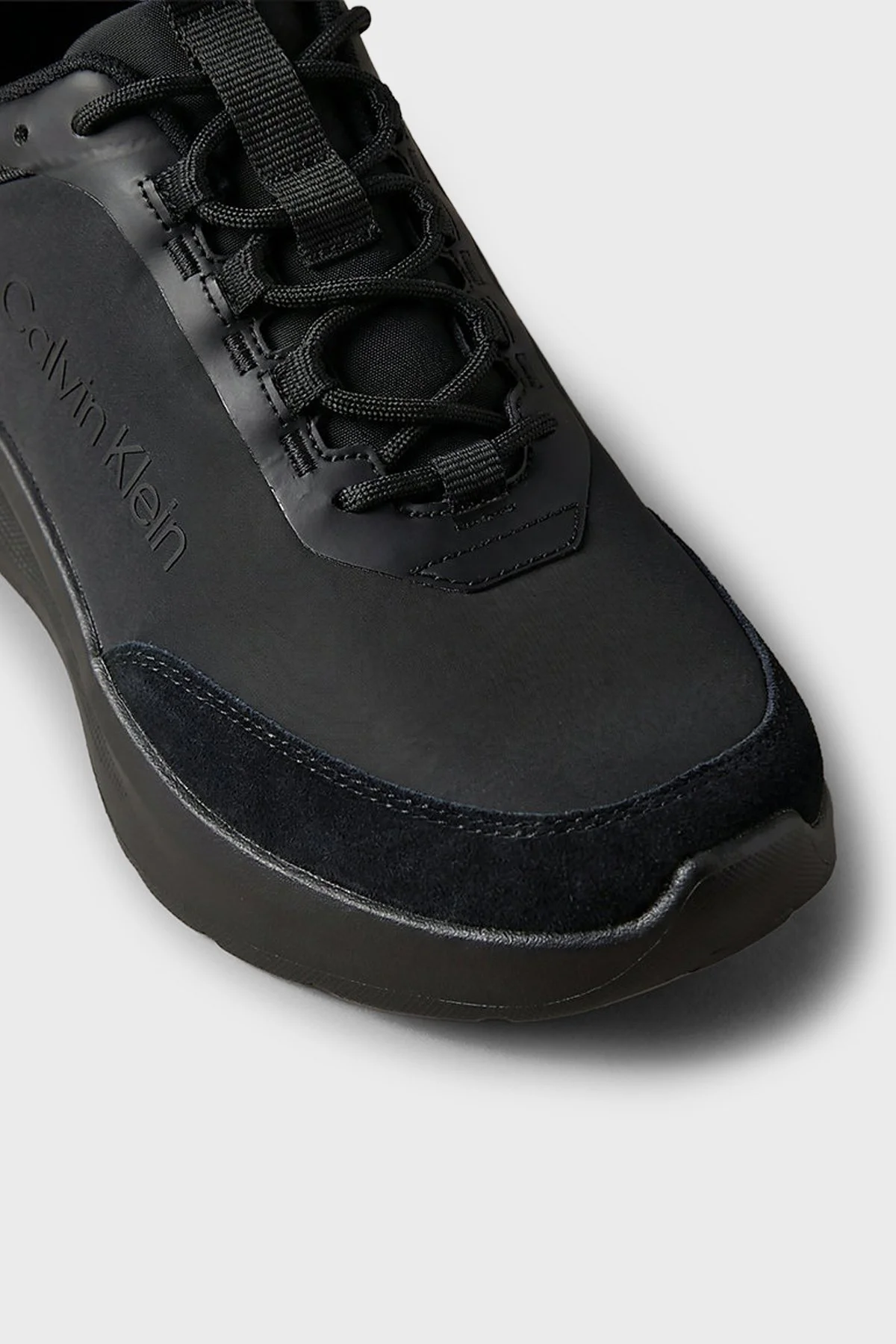 Calvin Klein Süet Detaylı Sneaker Erkek Ayakkabı HM0HM02342 0GJ Siyah - 7