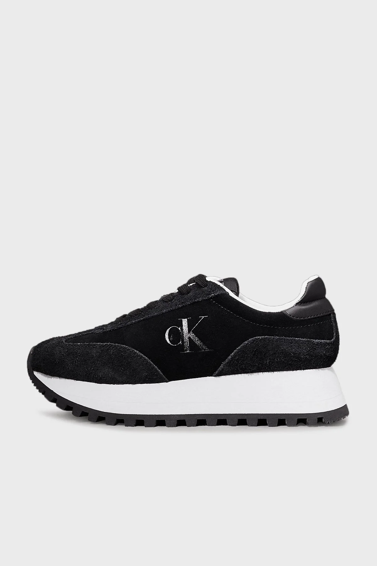 Calvin Klein Süet Logolu Kalın Tabanlı Sneaker YW0YW015740GM Bayan Ayakkabı YW0YW01574 0GM SİYAH-BEYAZ - 8